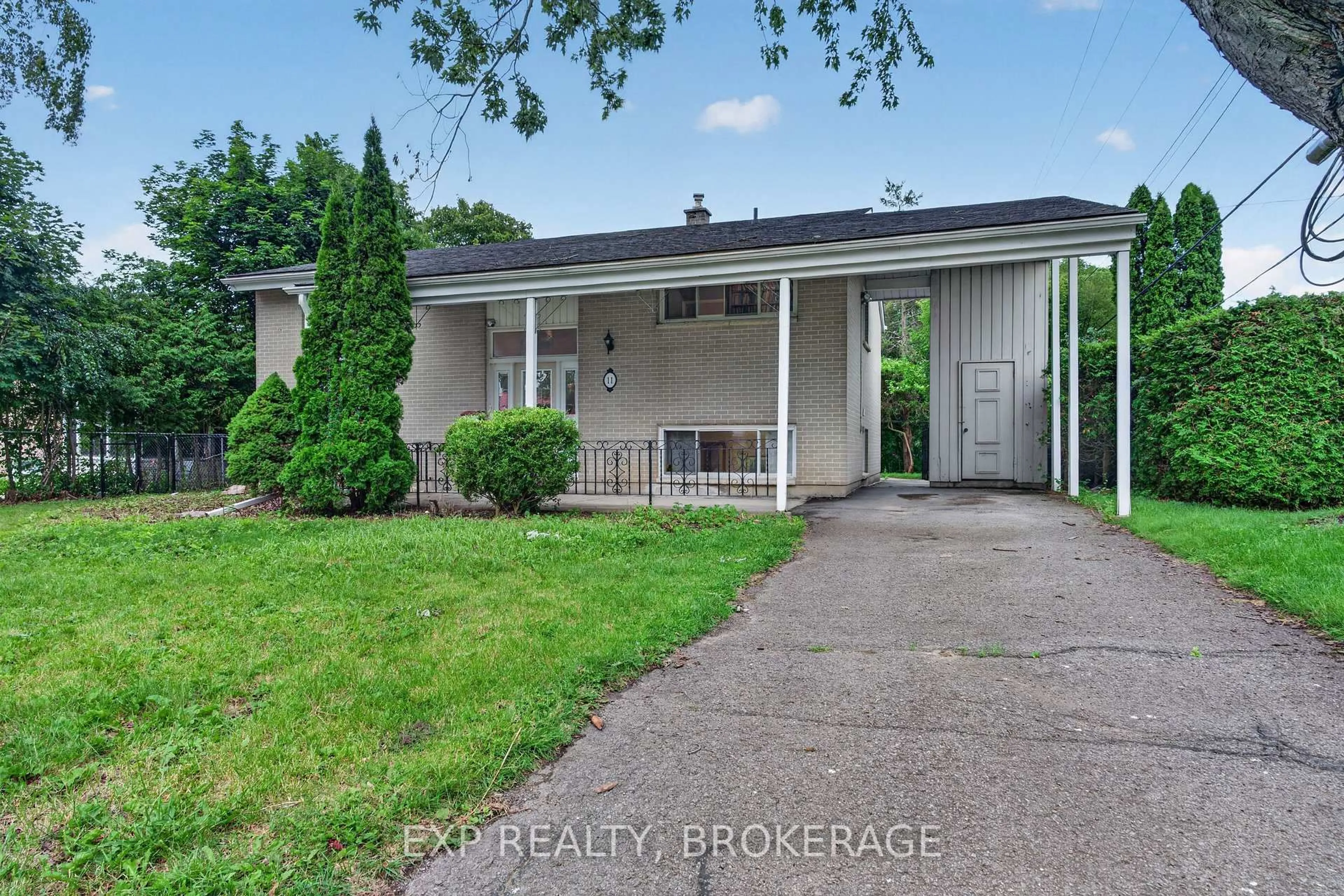 Unknown for 11 PEMBER Pl, Kingston Ontario K7M 2P8