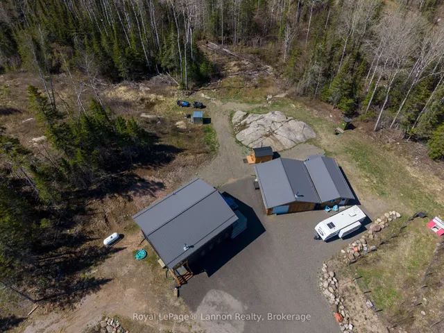 1035 Peterson Rd, Thunder Bay Remote Area 5
