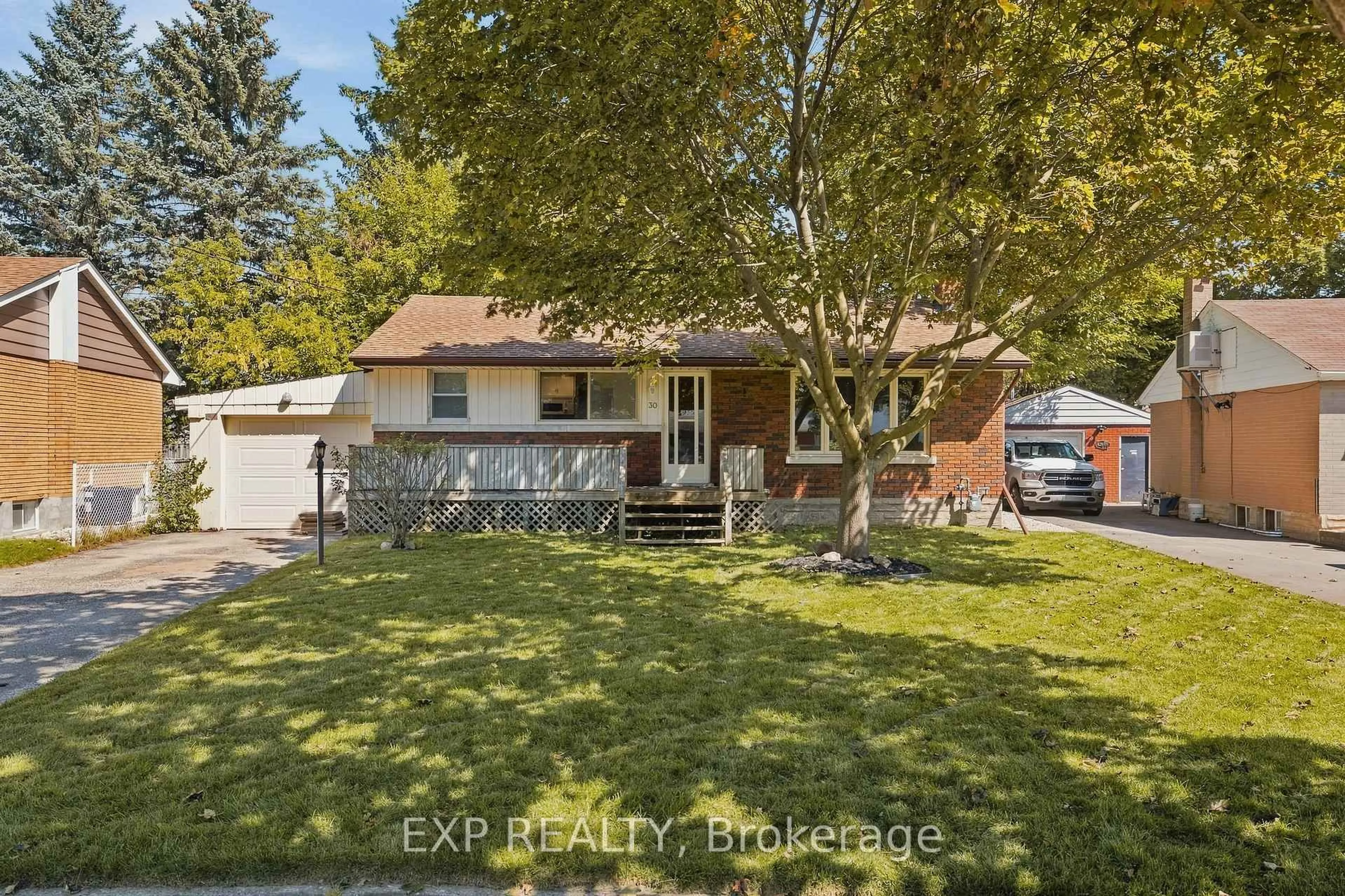 Unknown for 30 Gerard Ave, Kitchener Ontario N2C 2A1