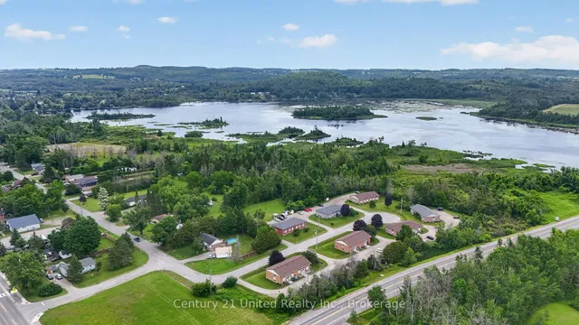 101 Rita Cres #25, Kawartha Lakes 2