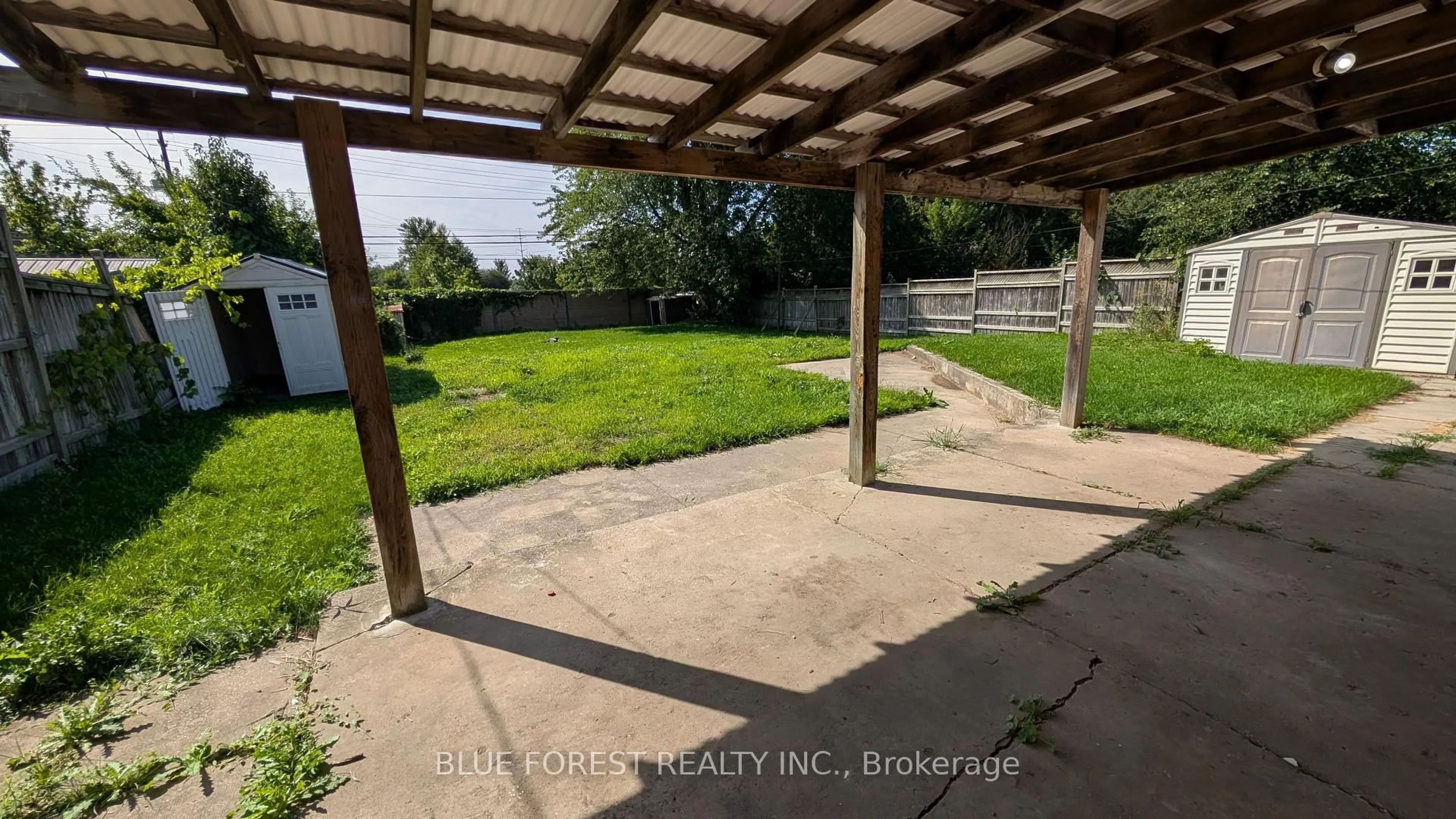 Patio, unknown for 109 Langton Rd, London East Ontario N5V 2L9