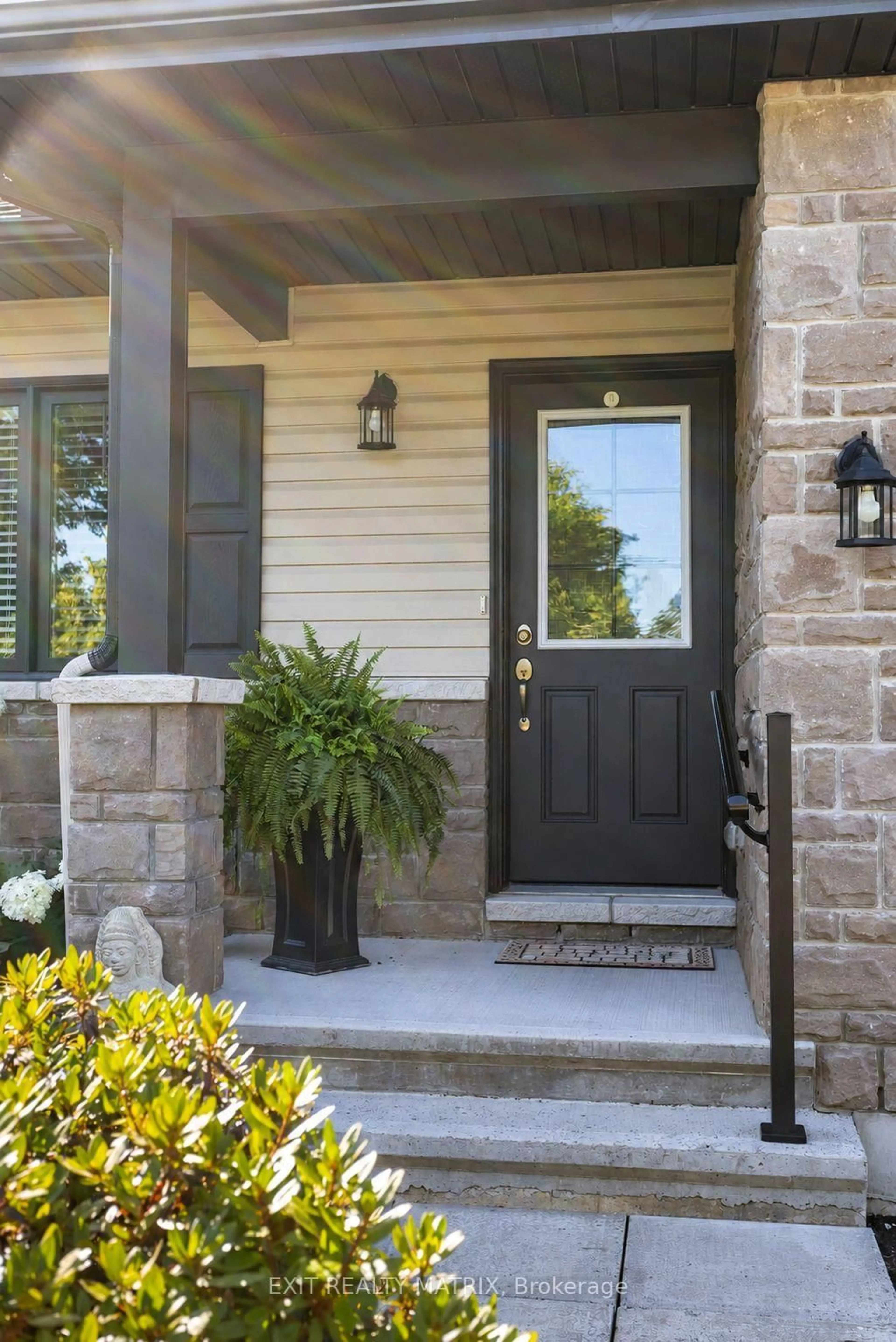 Unknown for 168 Equinox Dr, Russell Ontario K0A 1W1