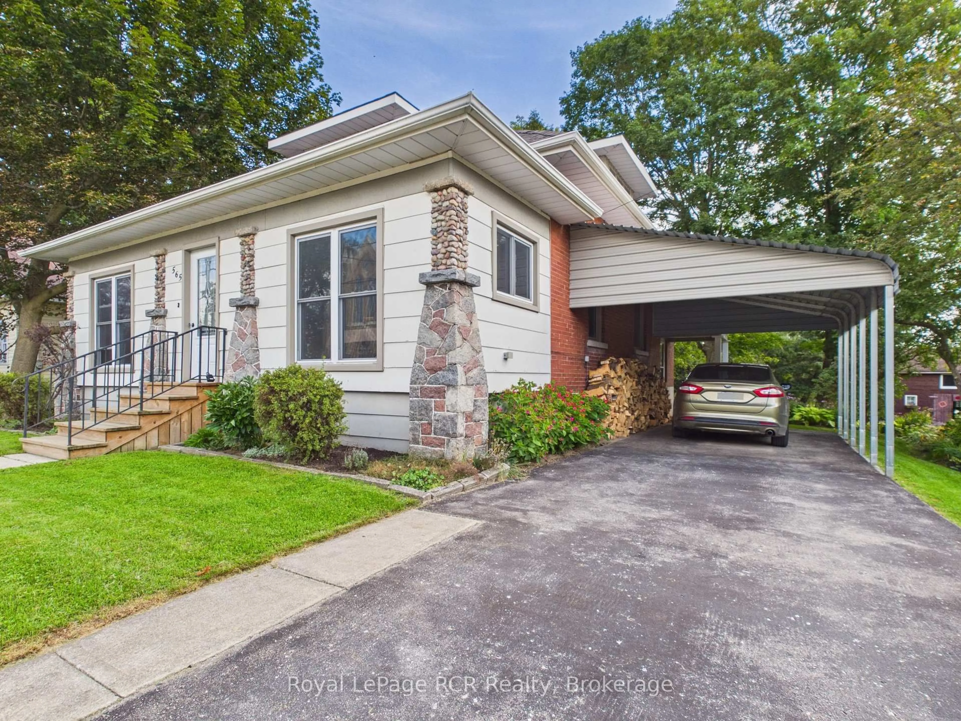 Unknown for 565 Havelock St, Huron-Kinloss Ontario N0G 2H0