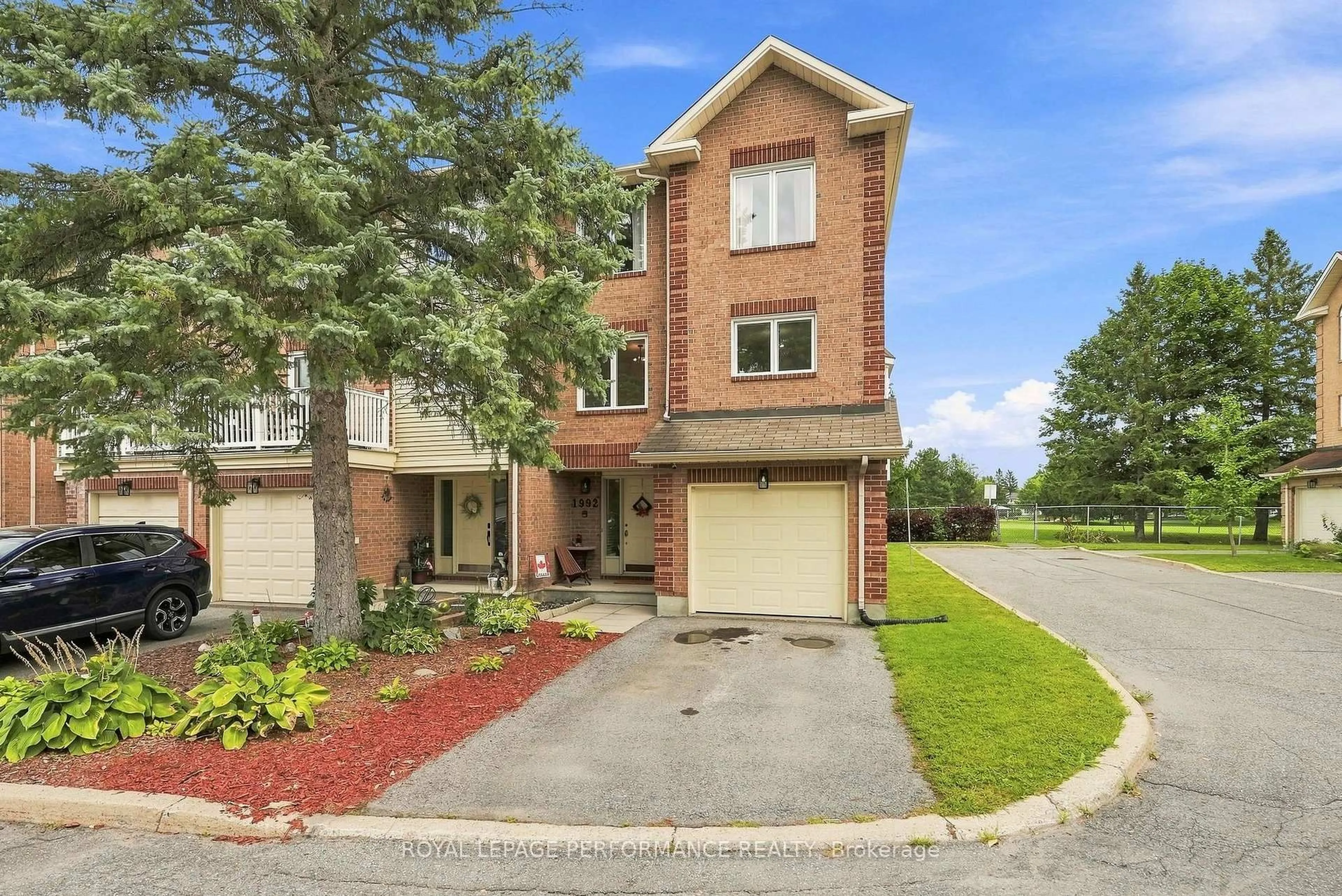 Home with brick exterior material, street for 1992 Summerfields Cres, Ottawa Ontario K1C 7B4