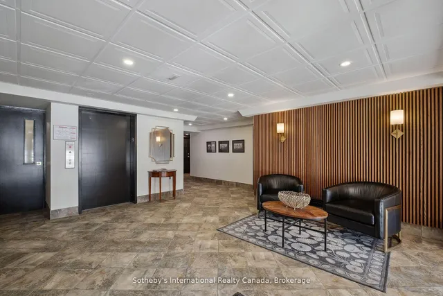 30 Front St #401, Stratford 4