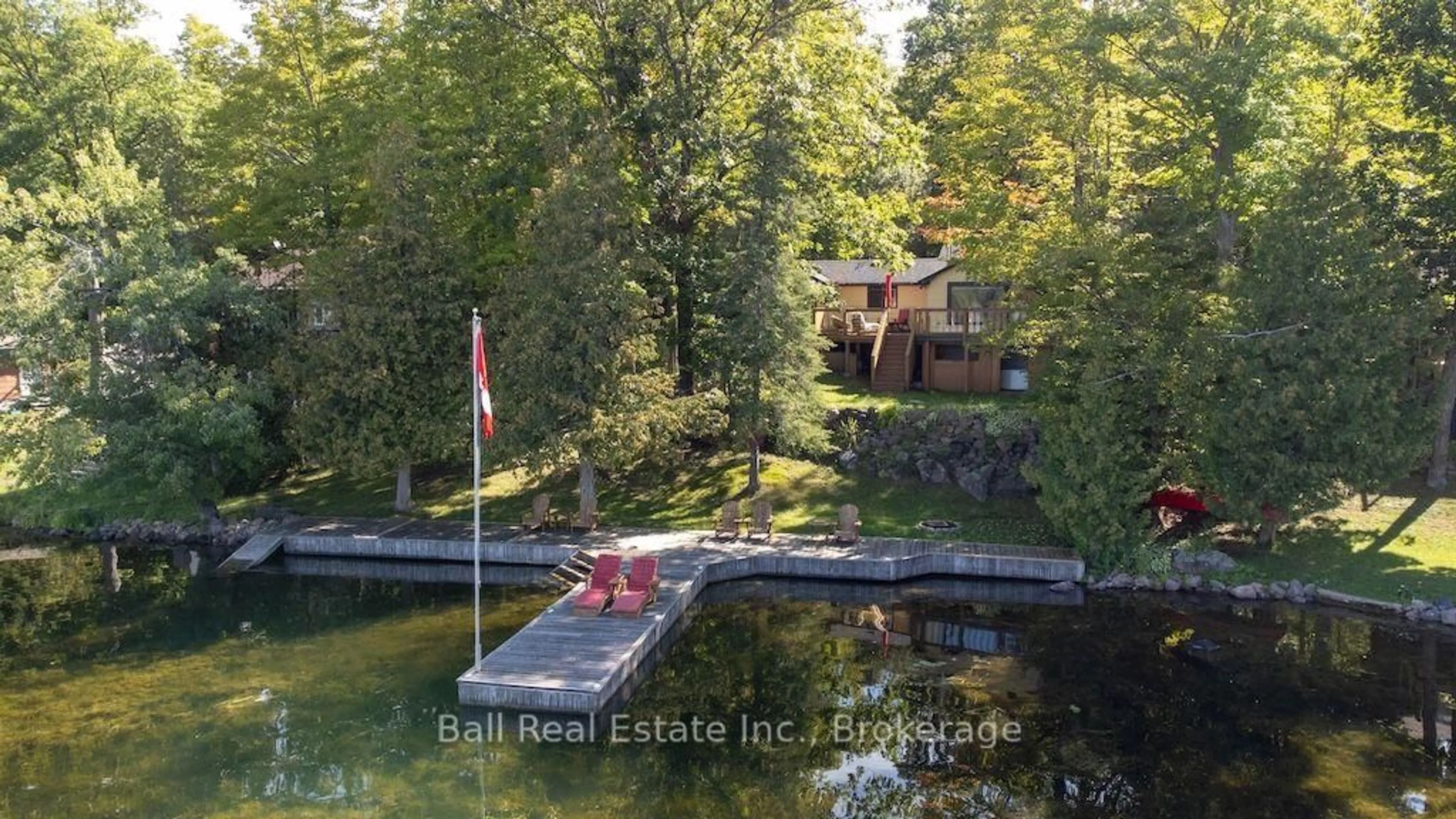 A pic from outside/outdoor area/front of a property/back of a property/a pic from drone, water/lake/river/ocean view for 3272 Buckhorn Lane, Selwyn Ontario K0L 2H0