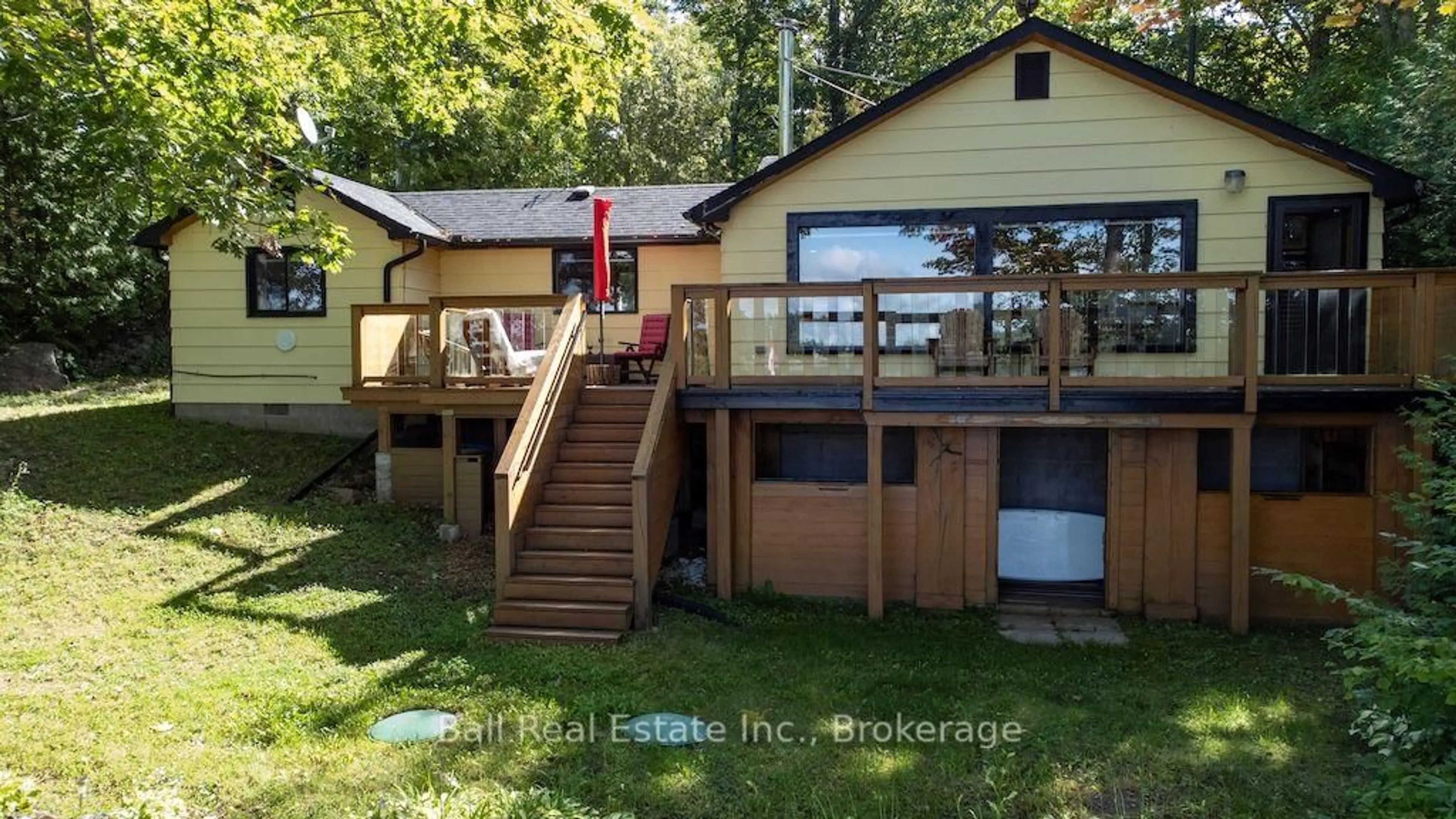Patio, unknown for 3272 Buckhorn Lane, Selwyn Ontario K0L 2H0