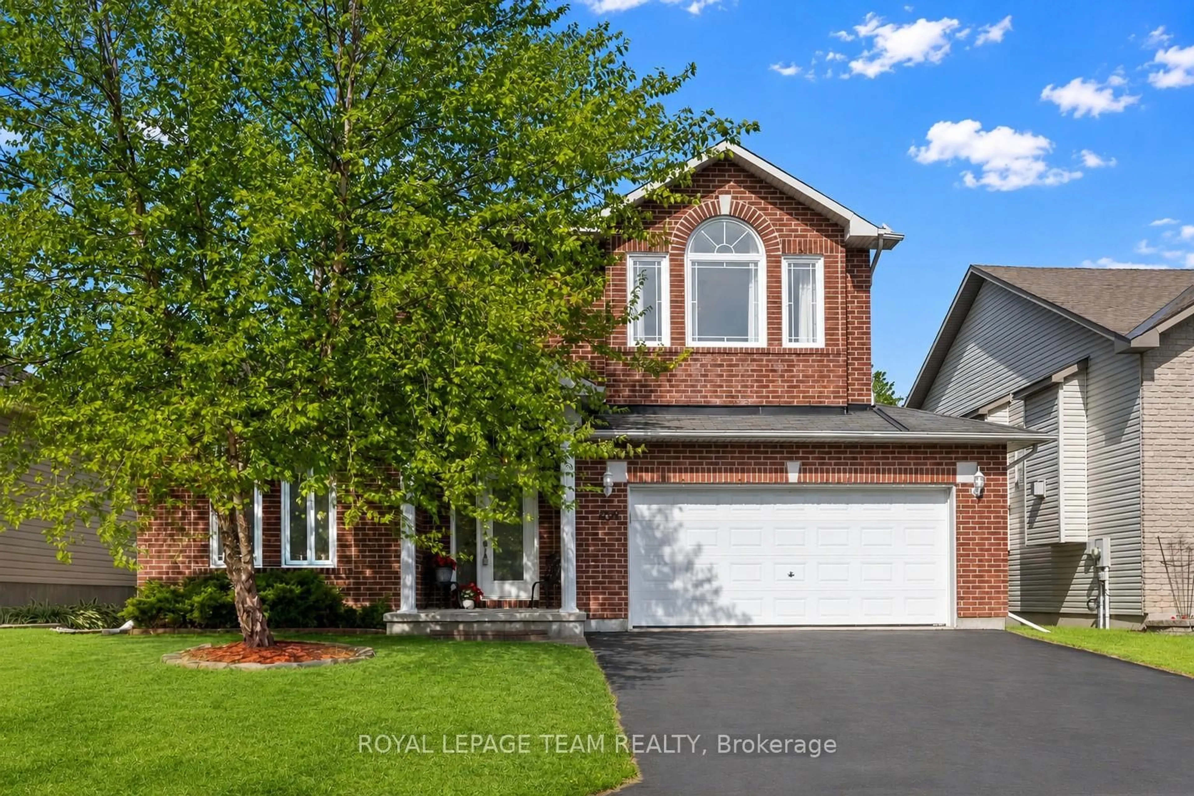 Home with brick exterior material, street for 408 Centenaire St, Russell Ontario K0A 1W0