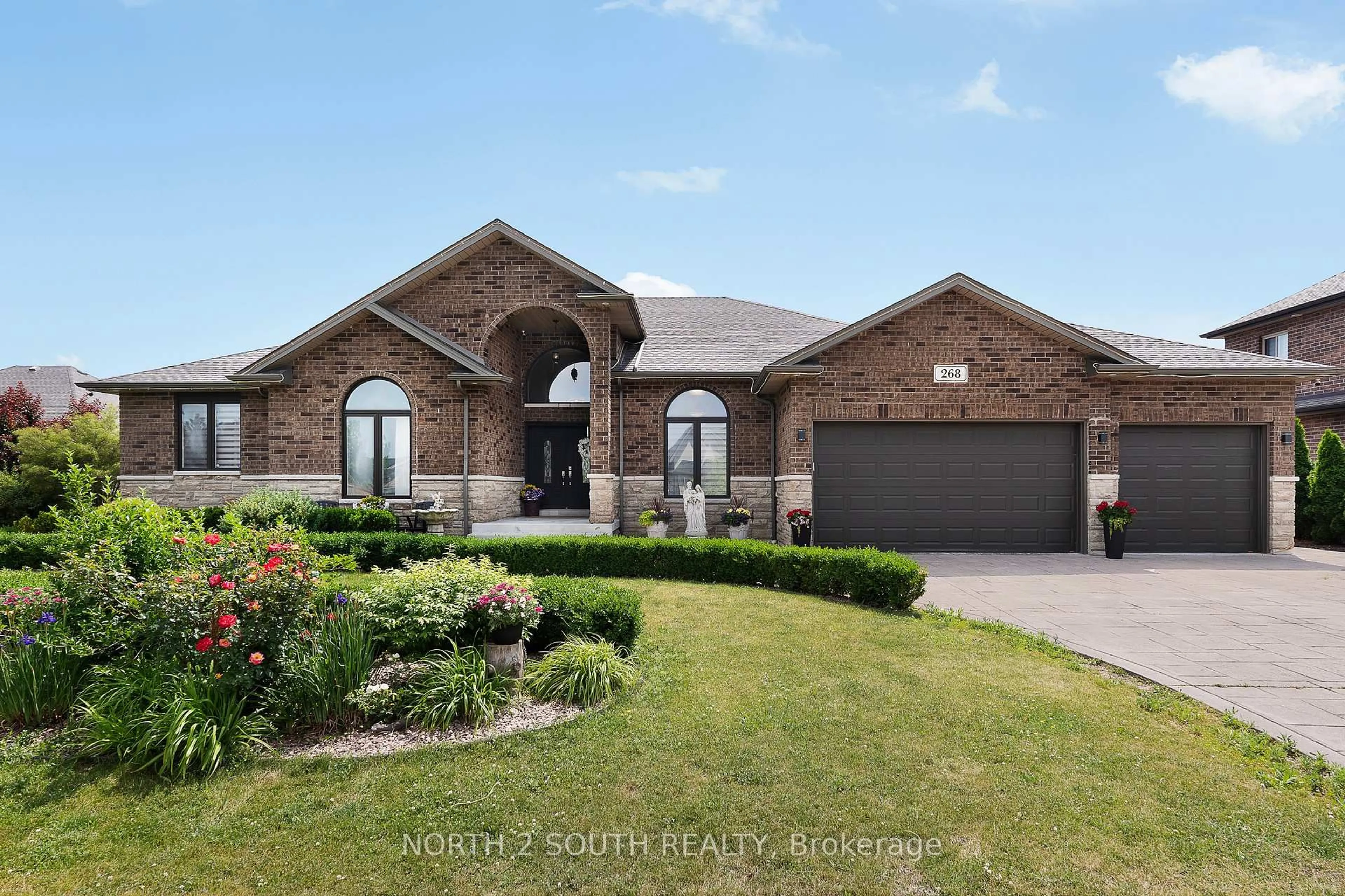 Home with brick exterior material, street for 268 Carole Crt, Essex Ontario N8L 0T5