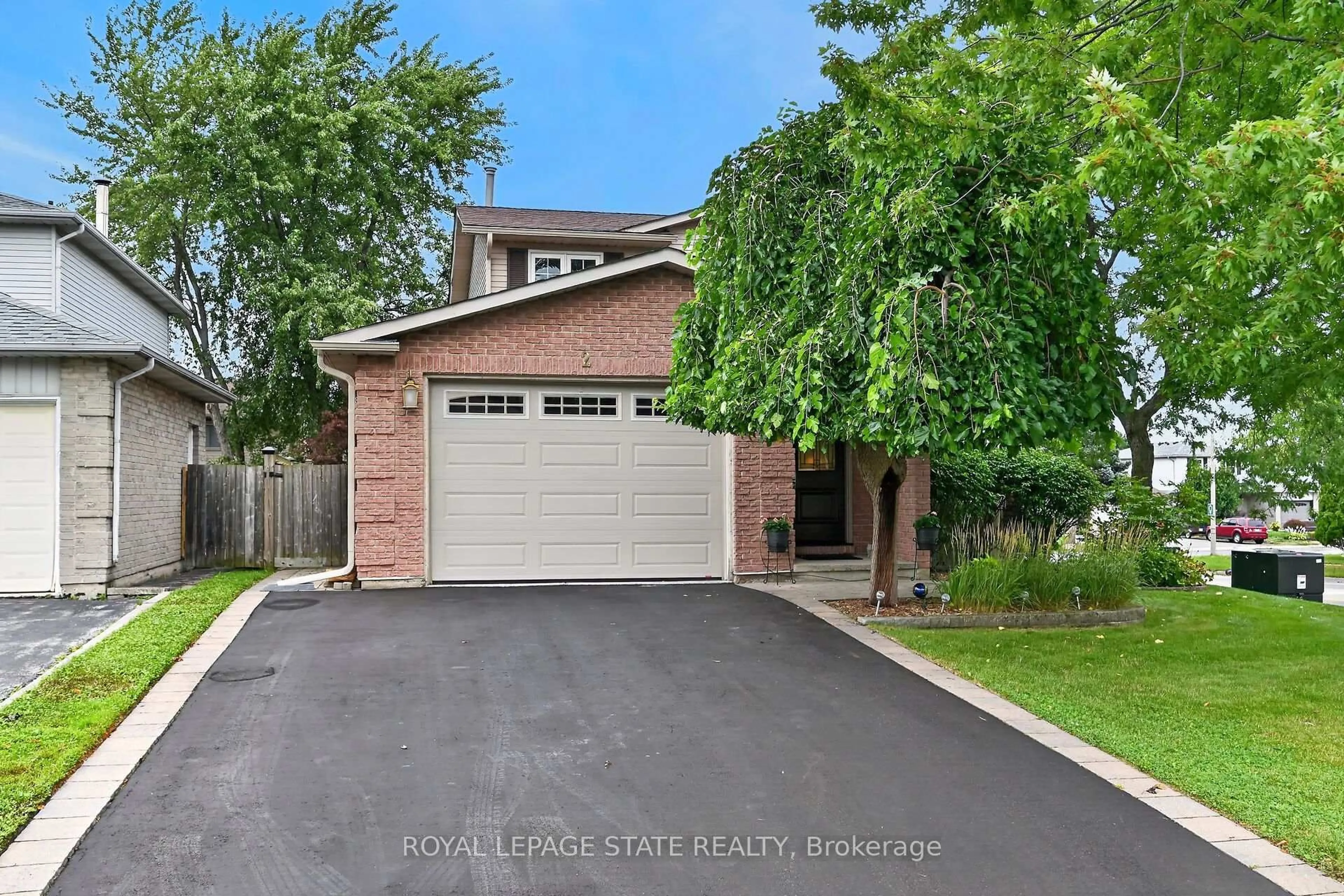 Home with brick exterior material, street for 2 Novoco Dr, Hamilton Ontario L9C 7E7