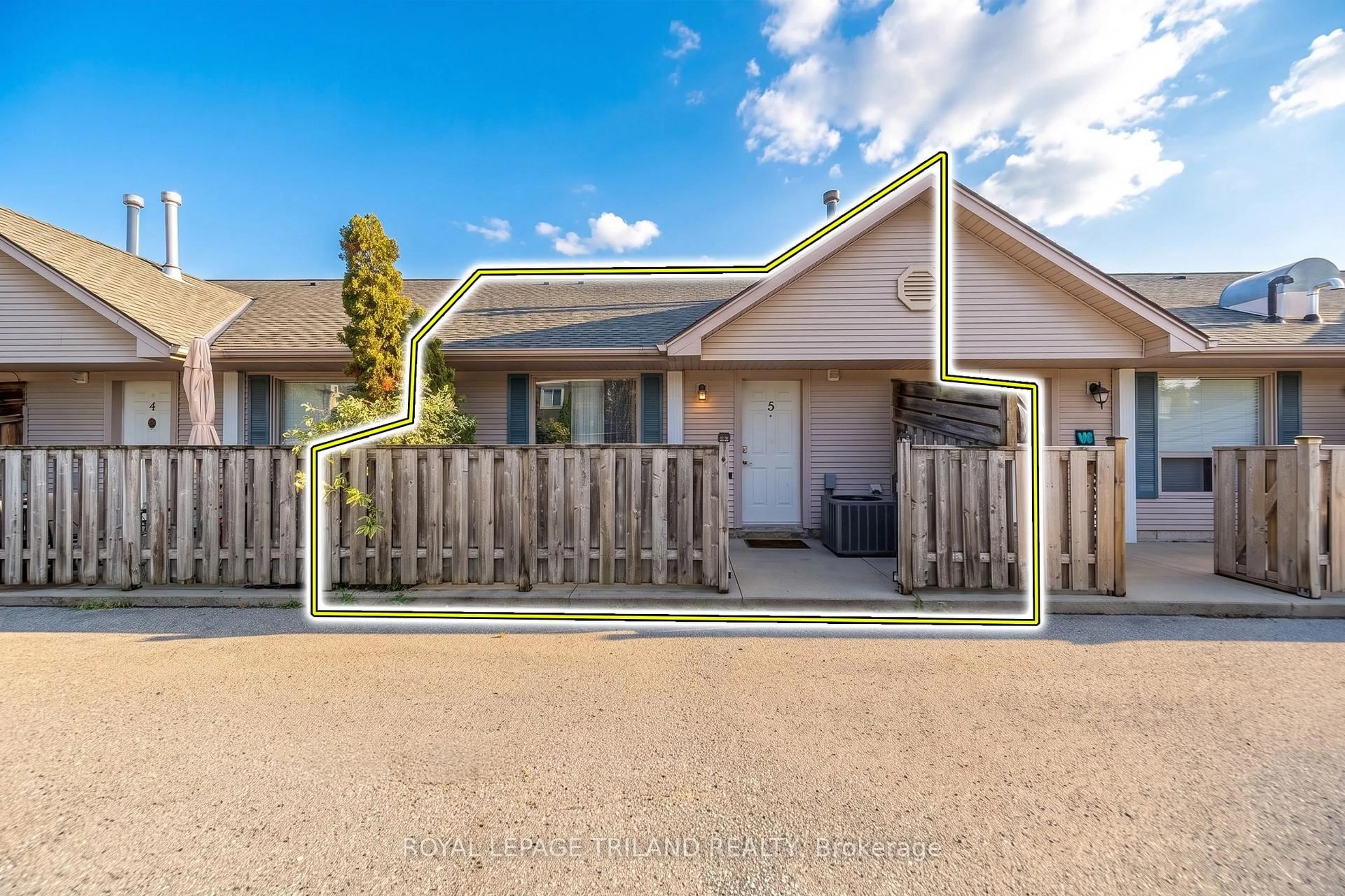 Unknown for 8 OAK St #5, Lambton Shores Ontario N0M 1T0