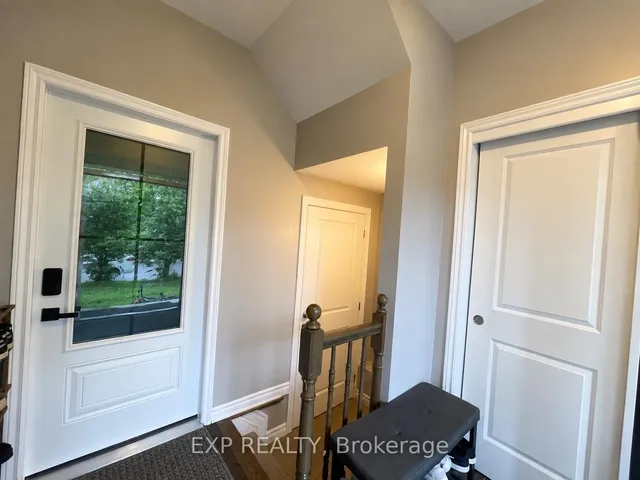 12 Knockaderry Cres, Ottawa 3