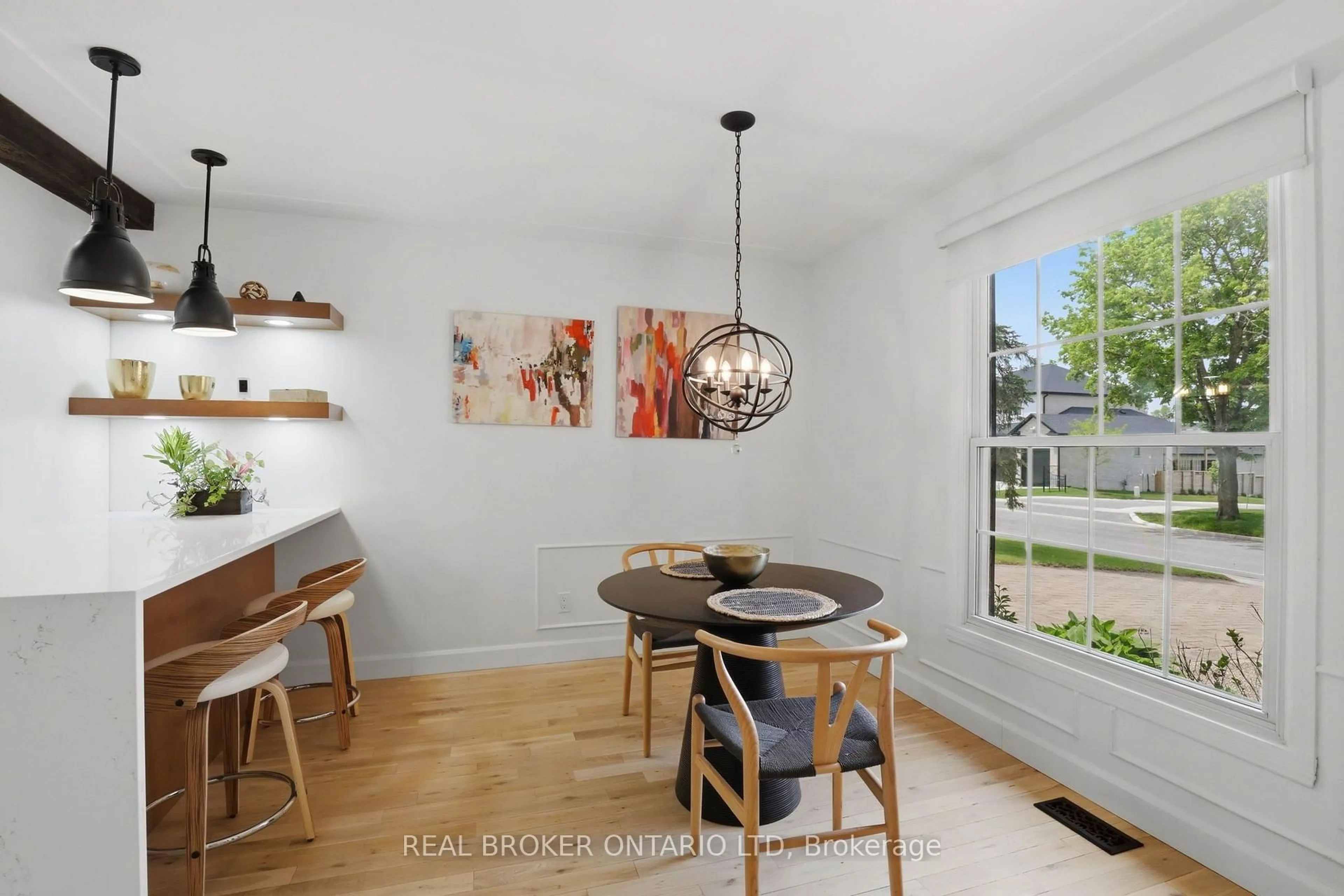 Dining room, unknown for 196 Wychwood Park, London North Ontario N6G 1R9