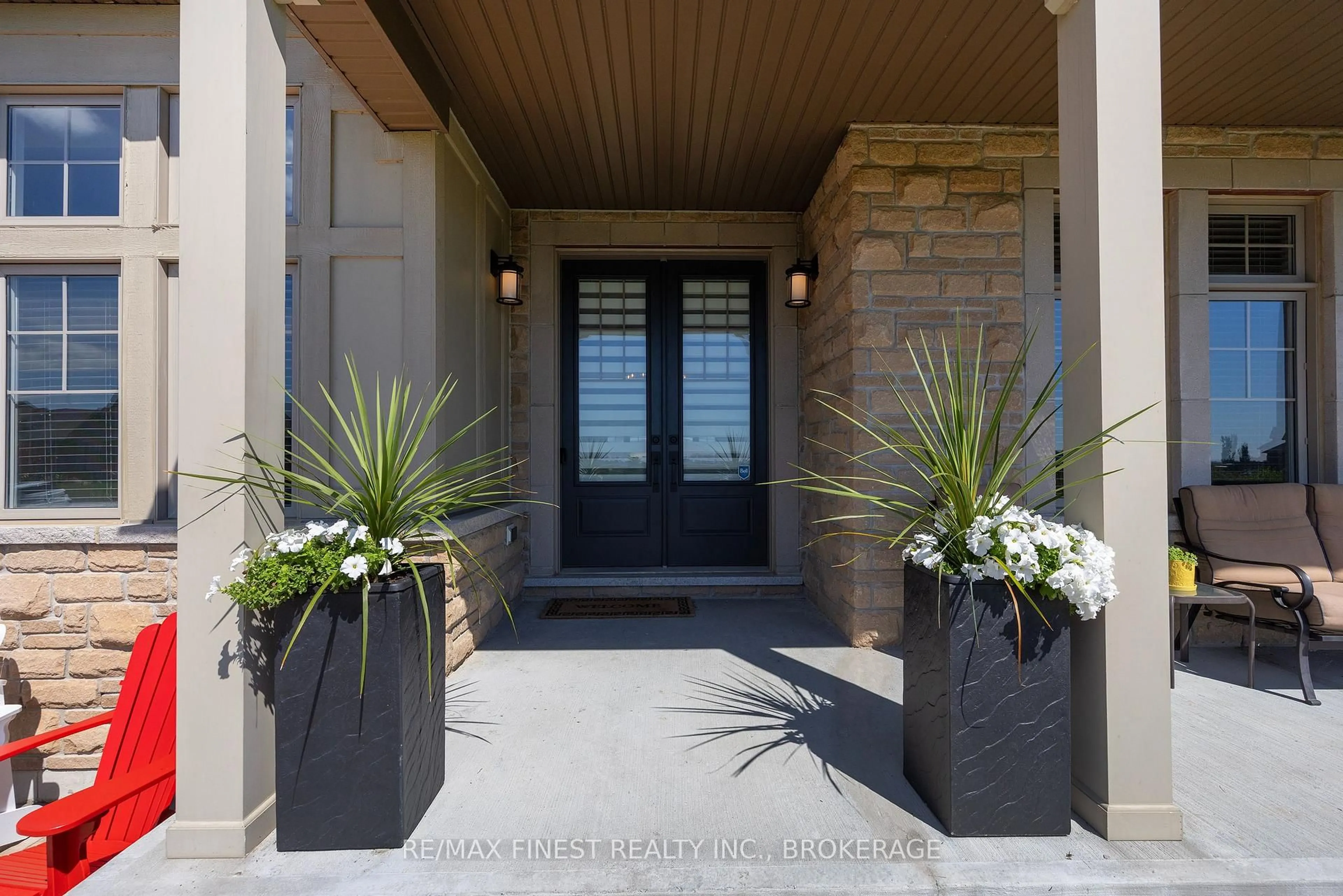 Indoor entryway for 19 Wellers Way, Quinte West Ontario K0K 1L0