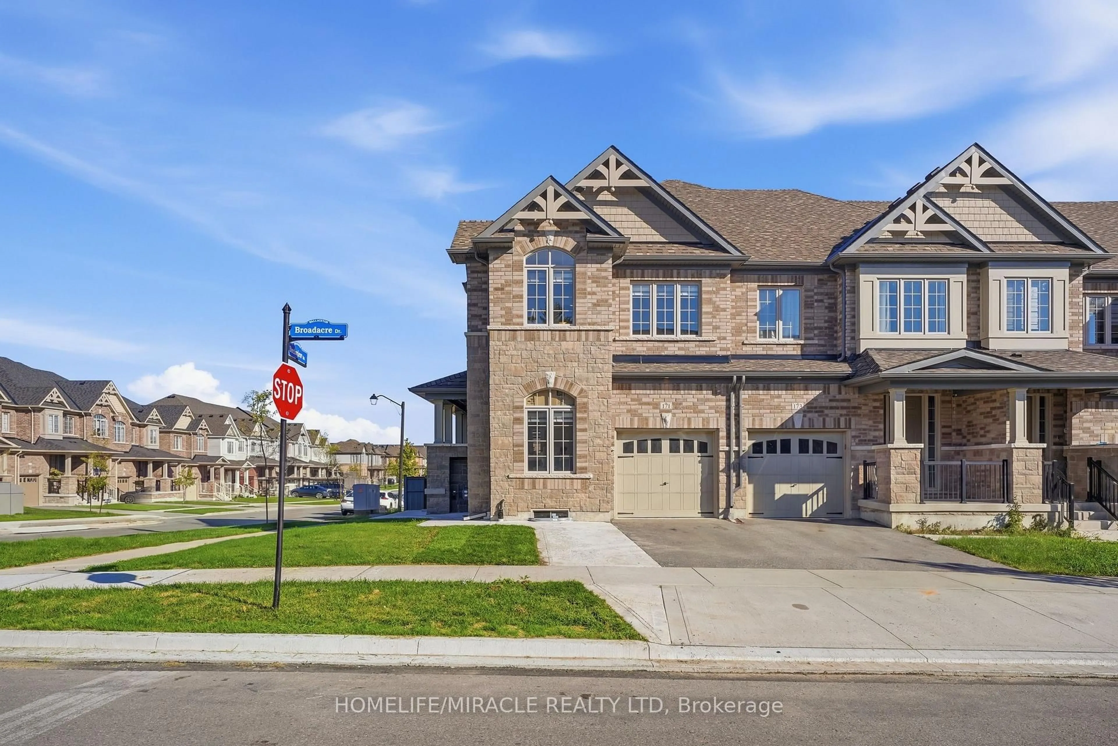 Home with brick exterior material, street for 171 Broadacre Dr, Kitchener Ontario N2R 0S6