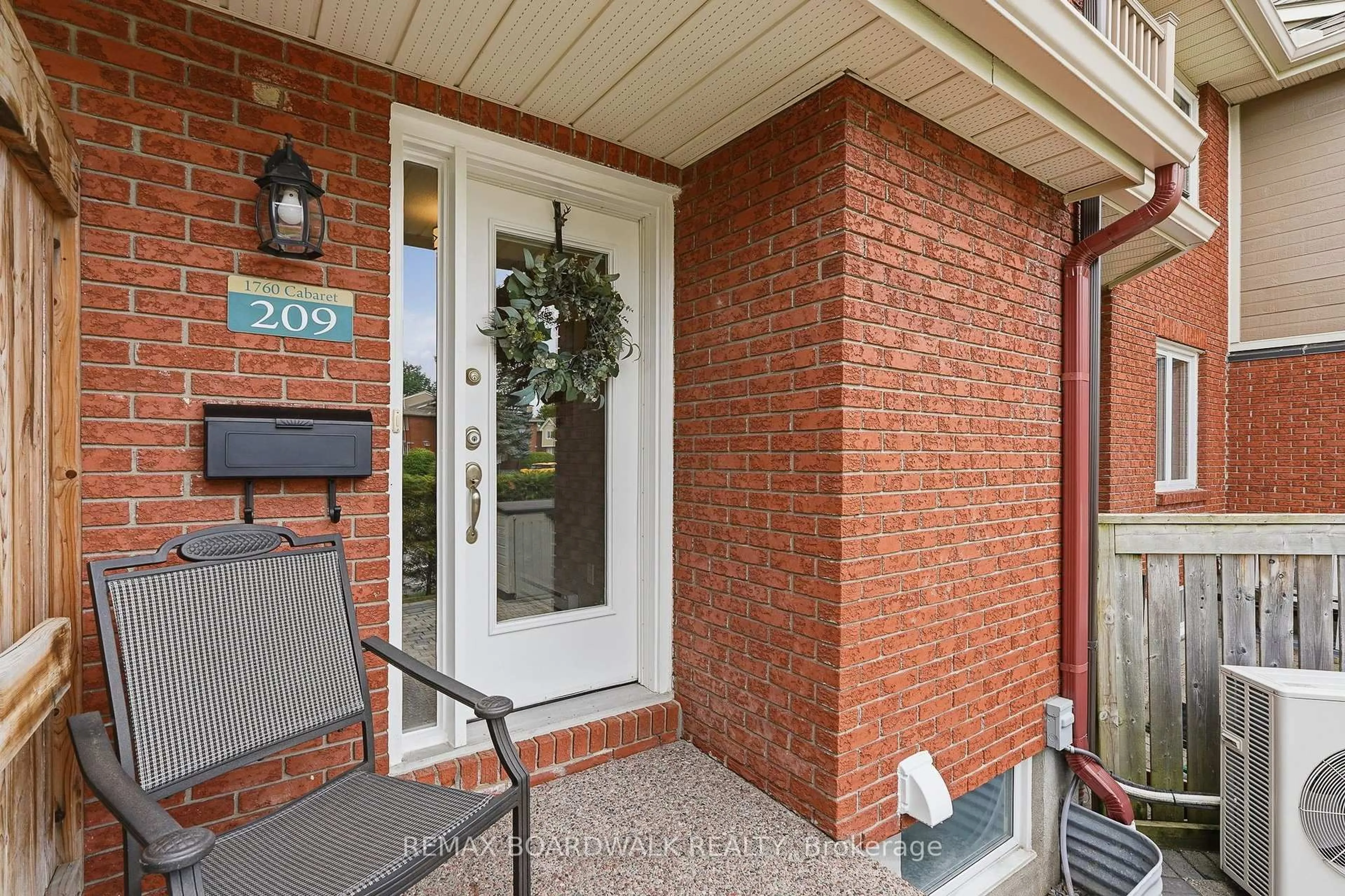 Unknown for 1760 Cabaret Lane #209, Orleans Ontario K4A 2H1