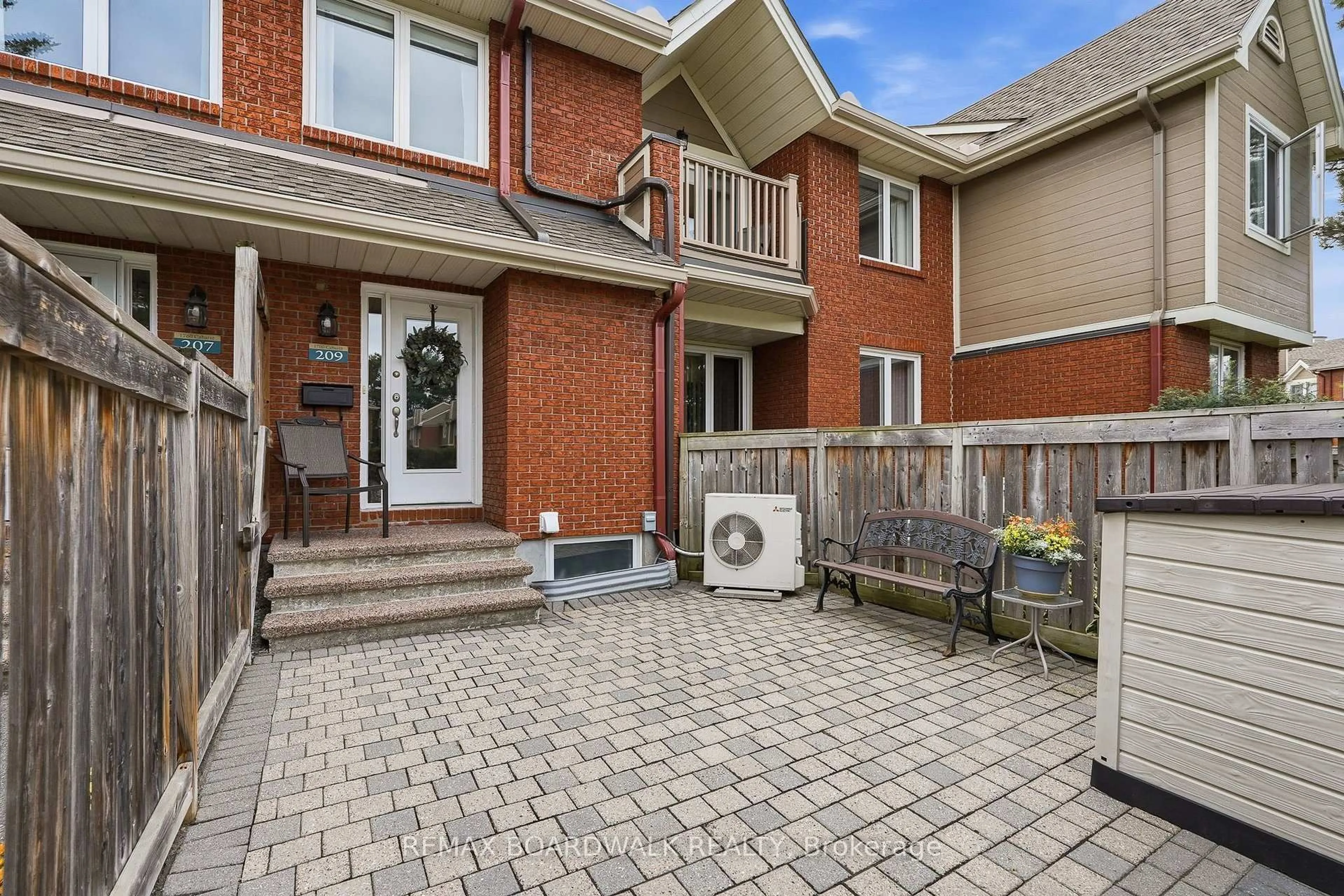 Home with brick exterior material, street for 1760 Cabaret Lane #209, Orleans Ontario K4A 2H1