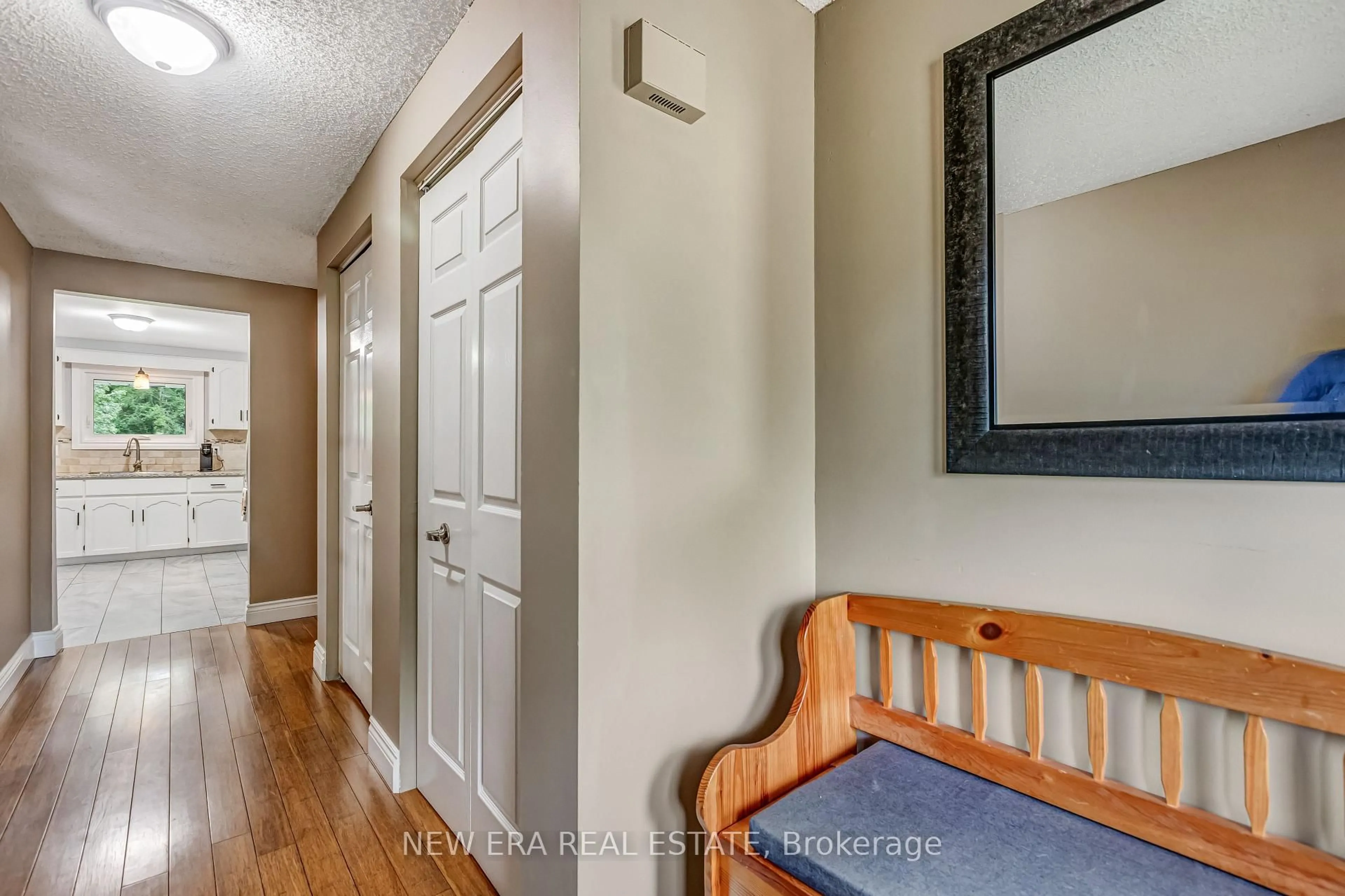 Indoor entryway for 205 Christie St, Guelph/Eramosa Ontario N0B 2K0