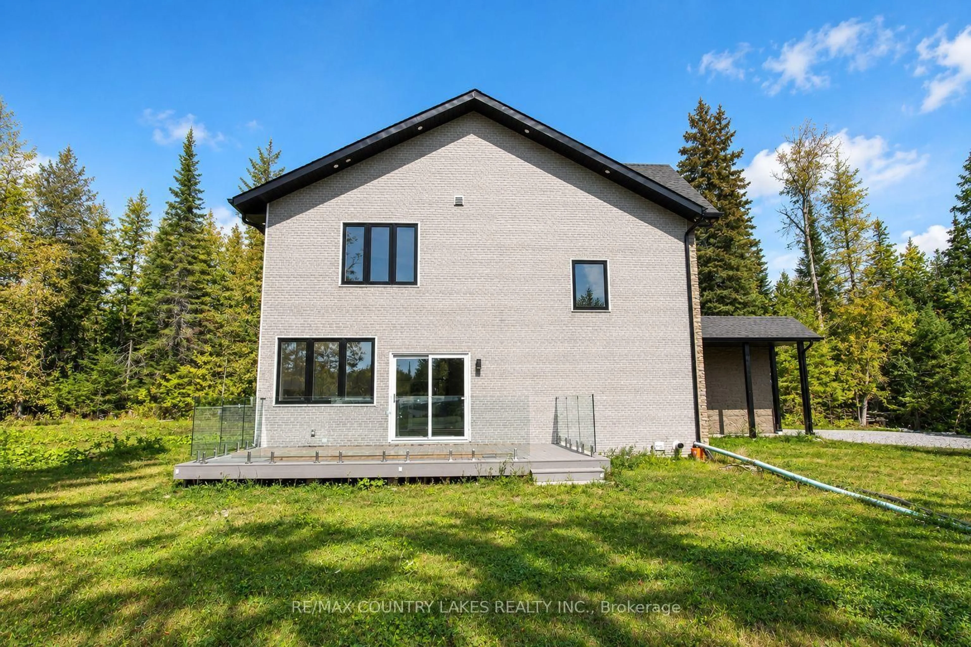 Home with vinyl exterior material, unknown for 445 Martin's Rd, Kawartha Lakes Ontario K0M 1N0