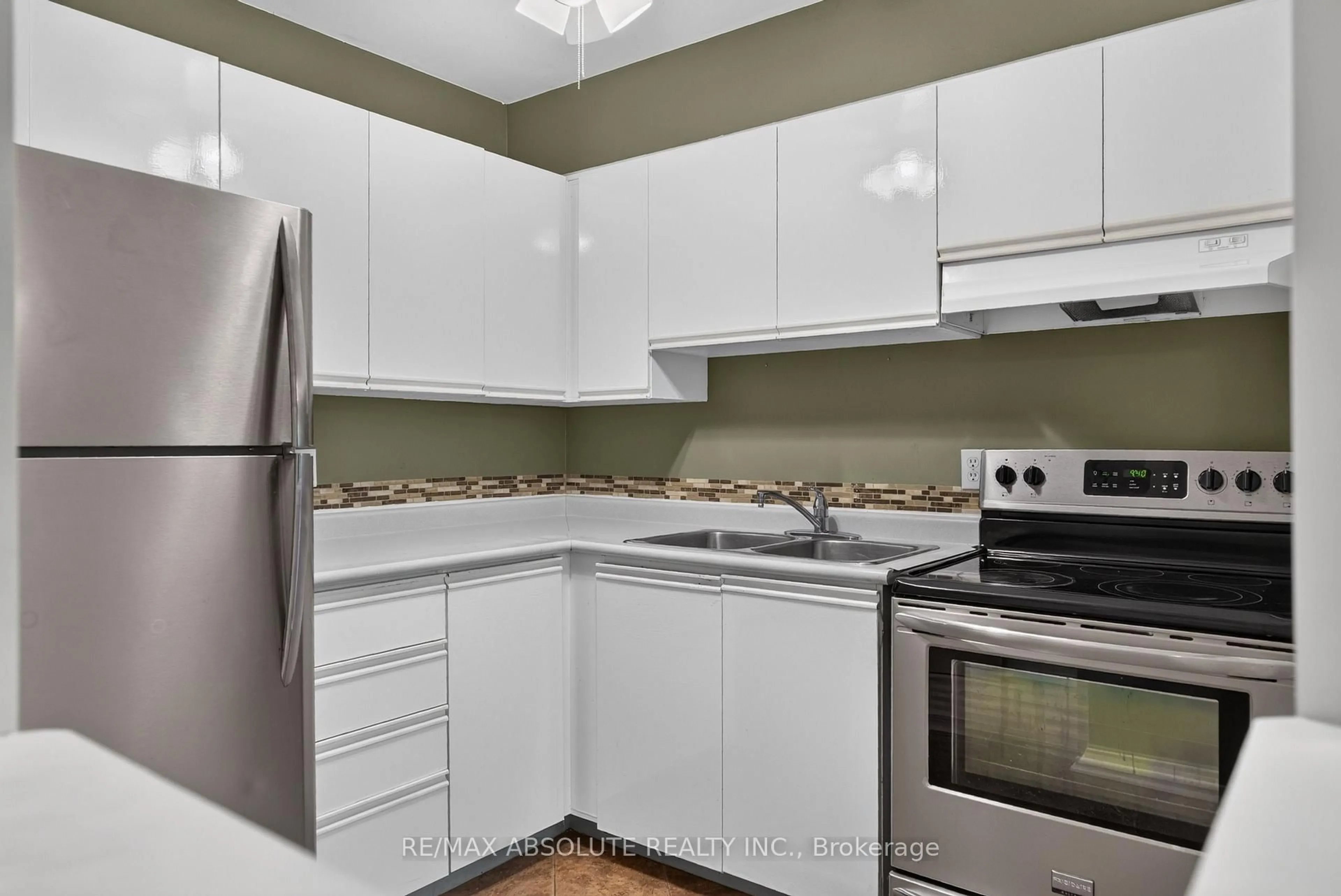 Standard kitchen, unknown for 310 Kingsdale Ave #305, Kingston Ontario K7M 8S1
