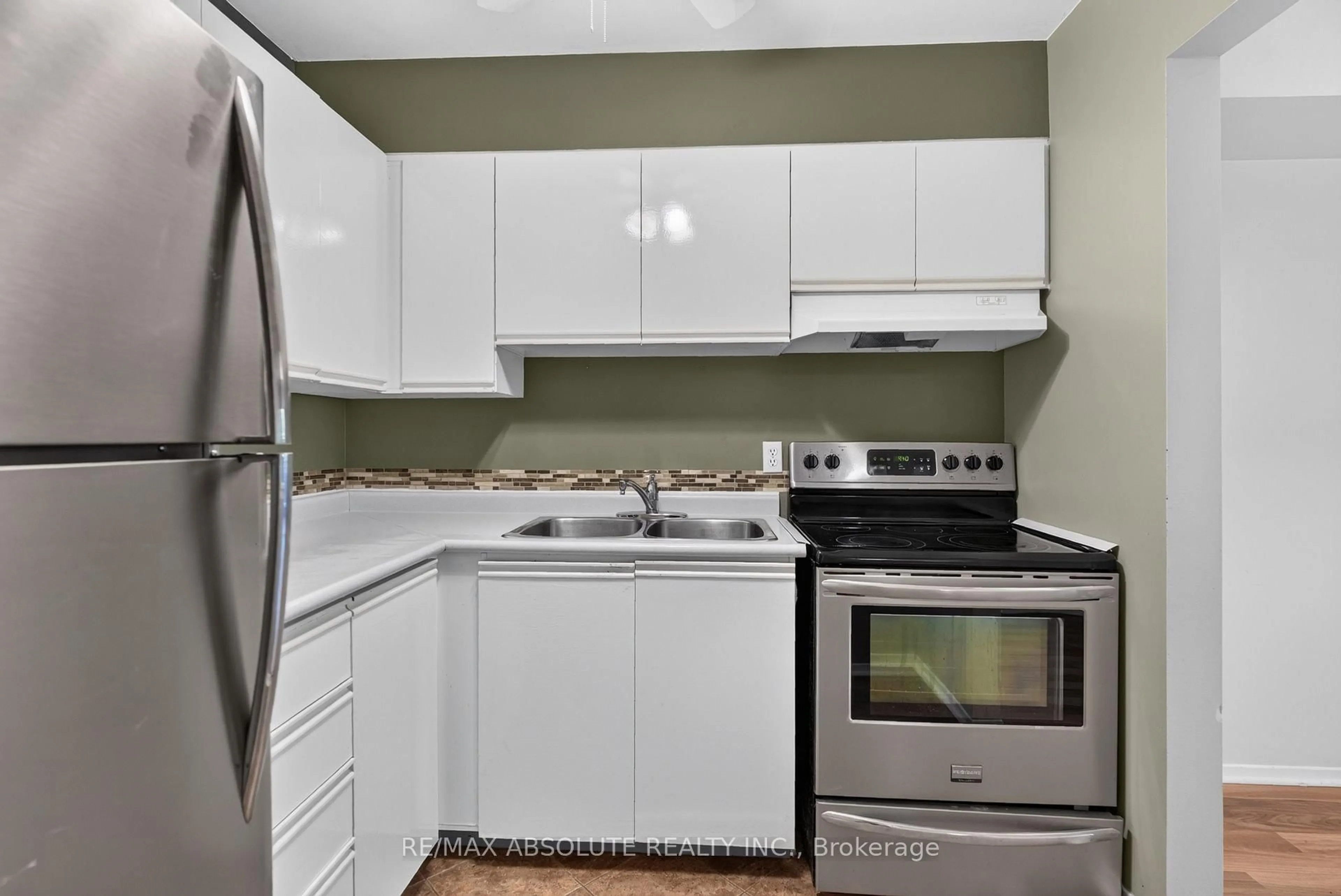 Standard kitchen, unknown for 310 Kingsdale Ave #305, Kingston Ontario K7M 8S1