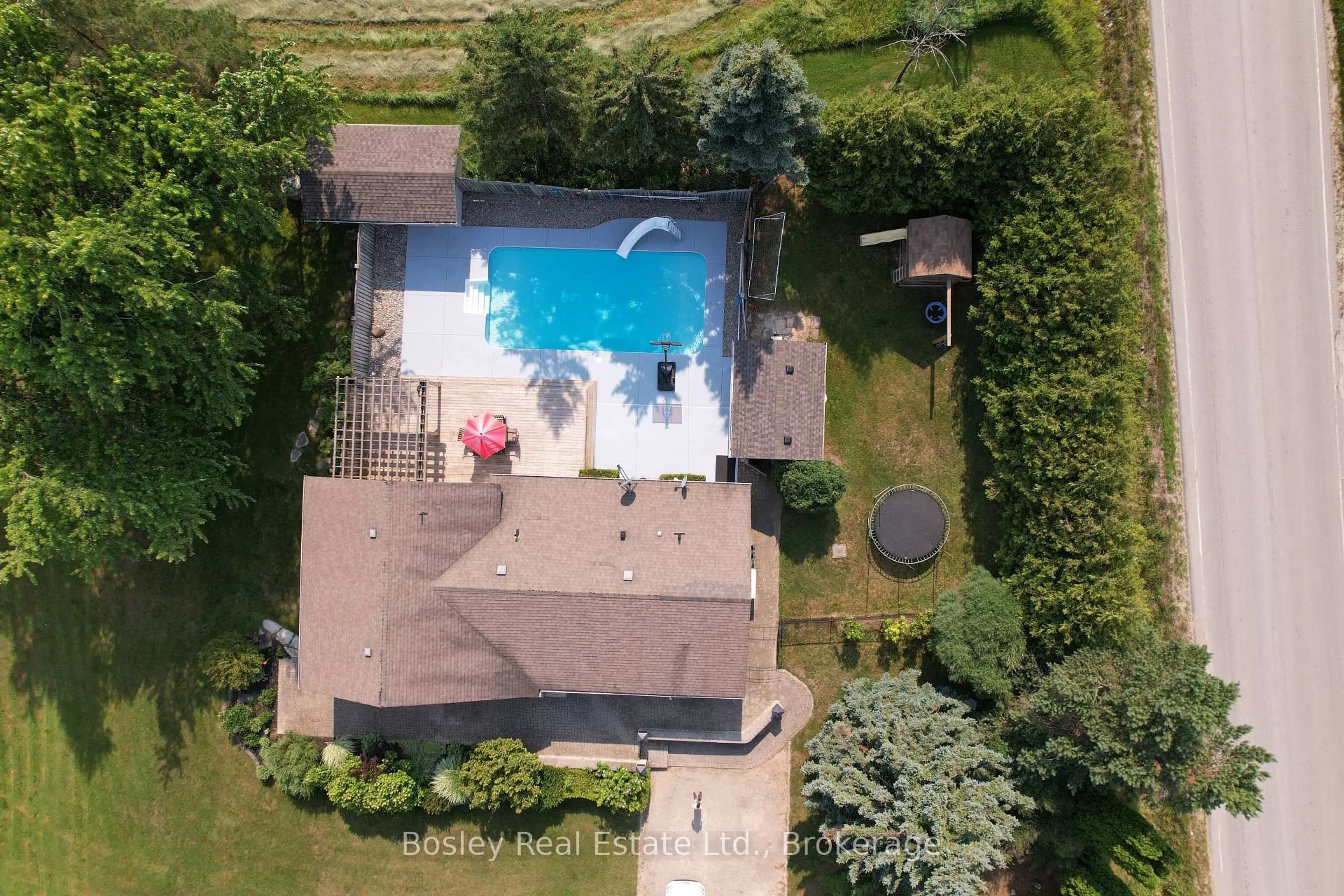 A pic from outside/outdoor area/front of a property/back of a property/a pic from drone, unknown for 357190 The Blue Mountain Meaford Townline, Meaford Ontario N0H 2P0