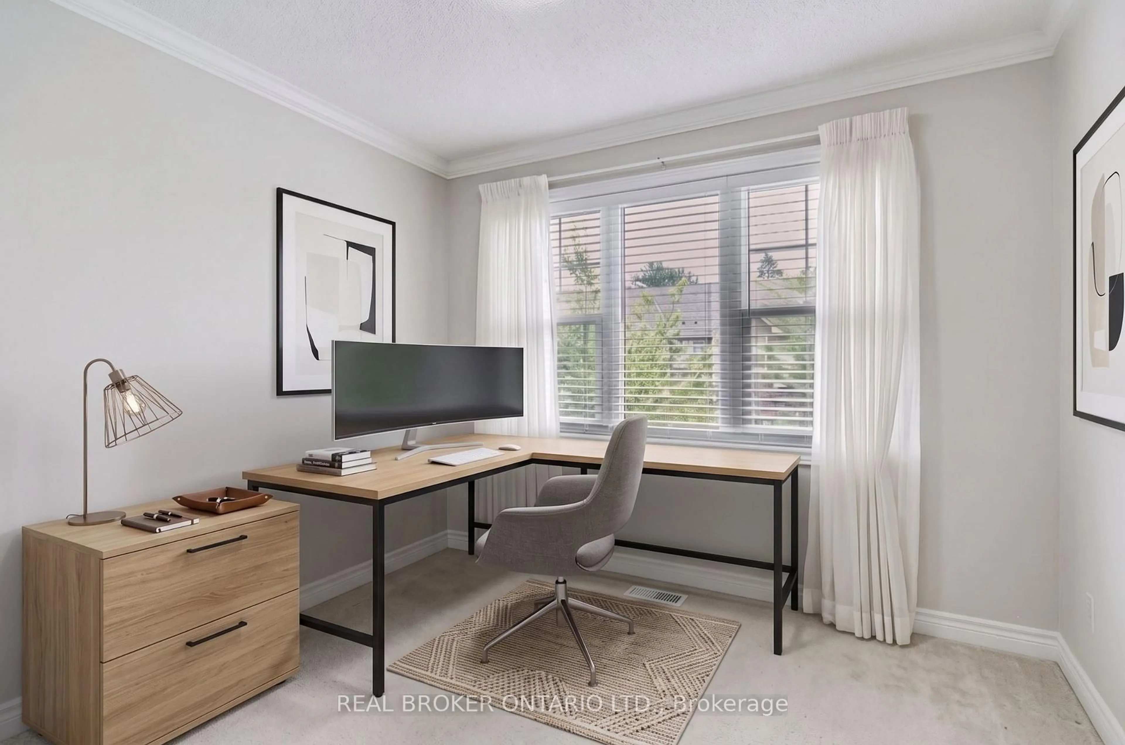 A pic of a room for 5 Liddycoat Lane, Hamilton Ontario L9G 0A7