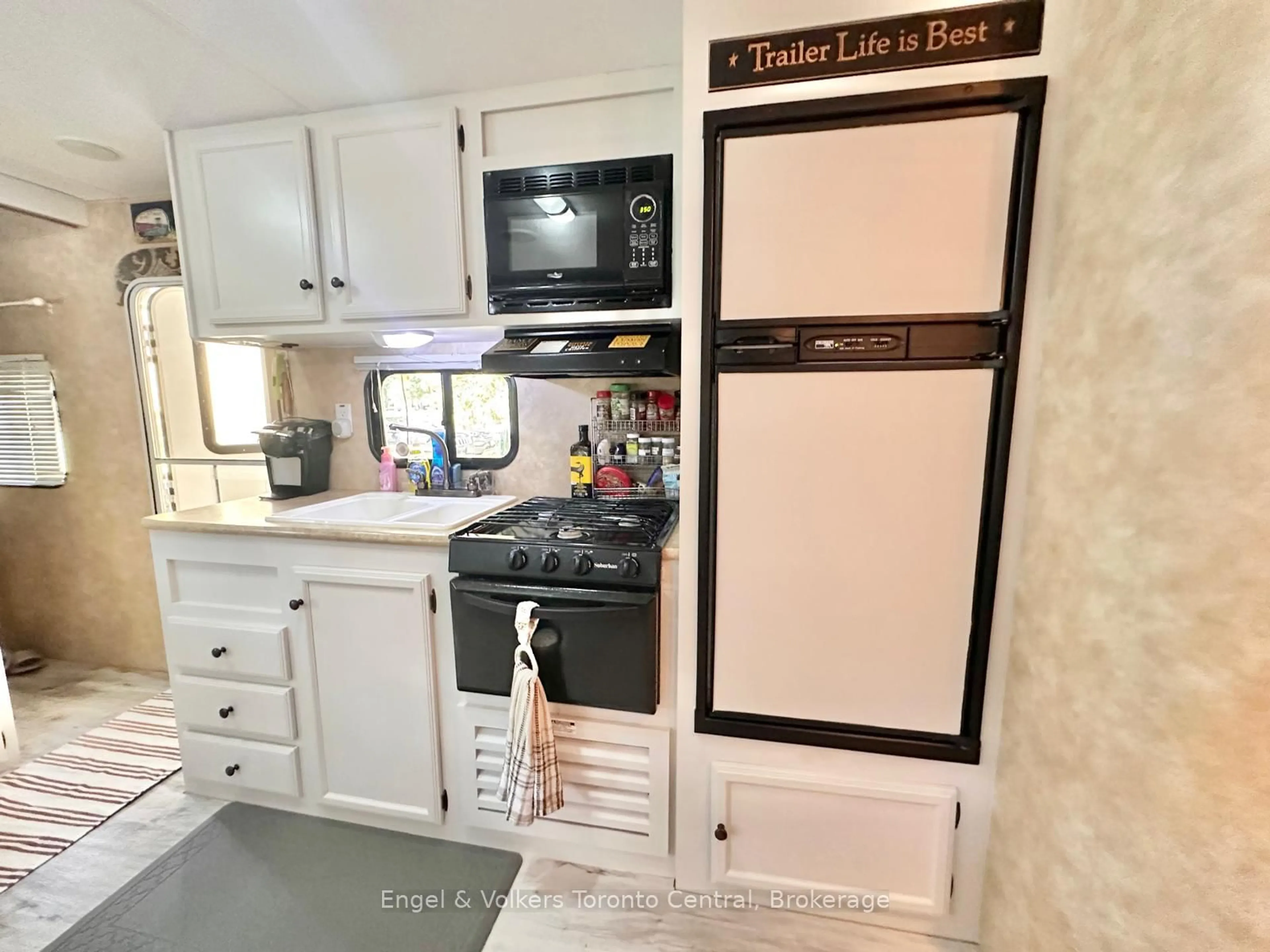 Standard kitchen, unknown for 7489 SIDEROAD 5 E #L 30, Wellington North Ontario N0G 2L0