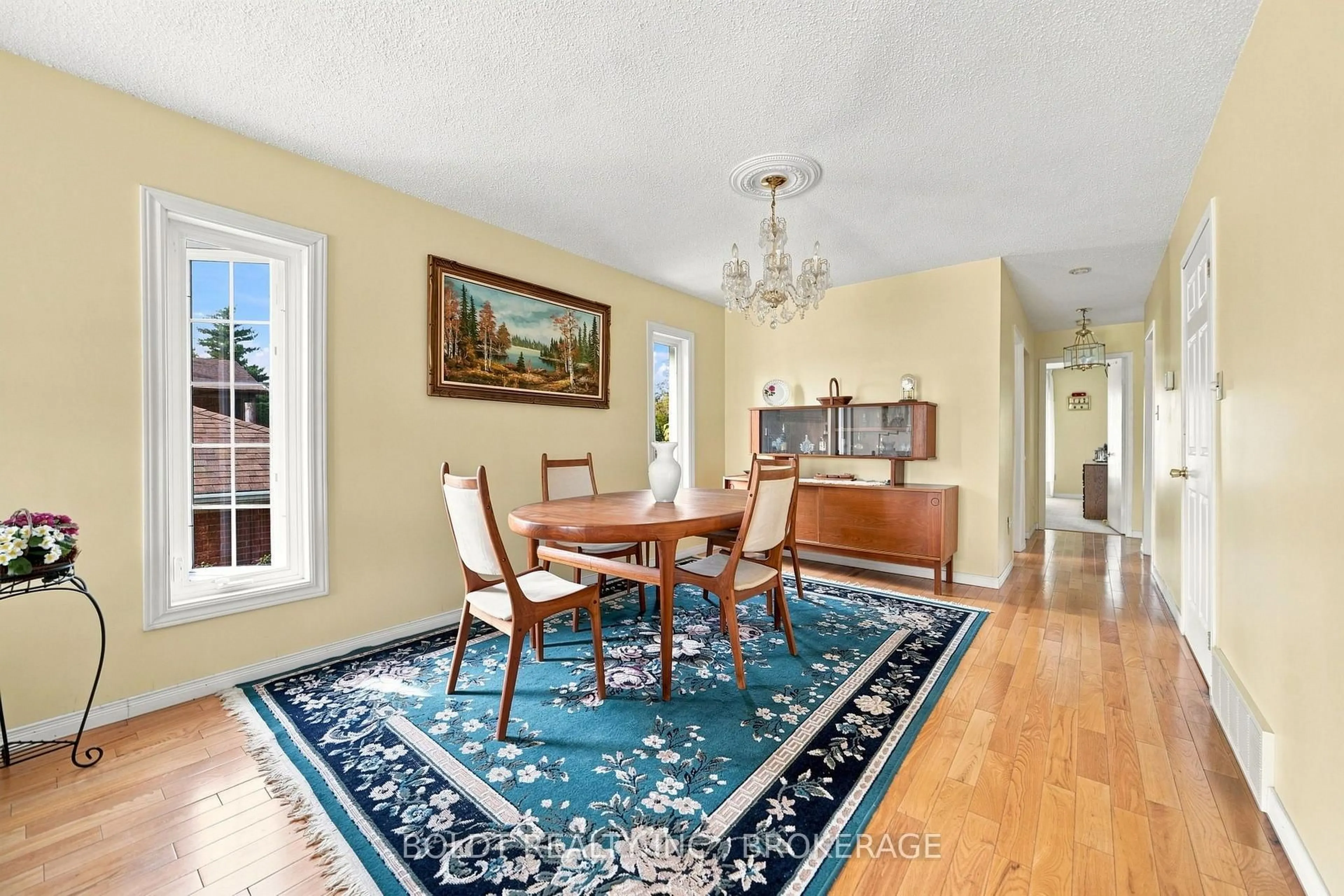 Dining room, unknown for 233 Fruitland Rd, Hamilton Ontario L8E 5J8