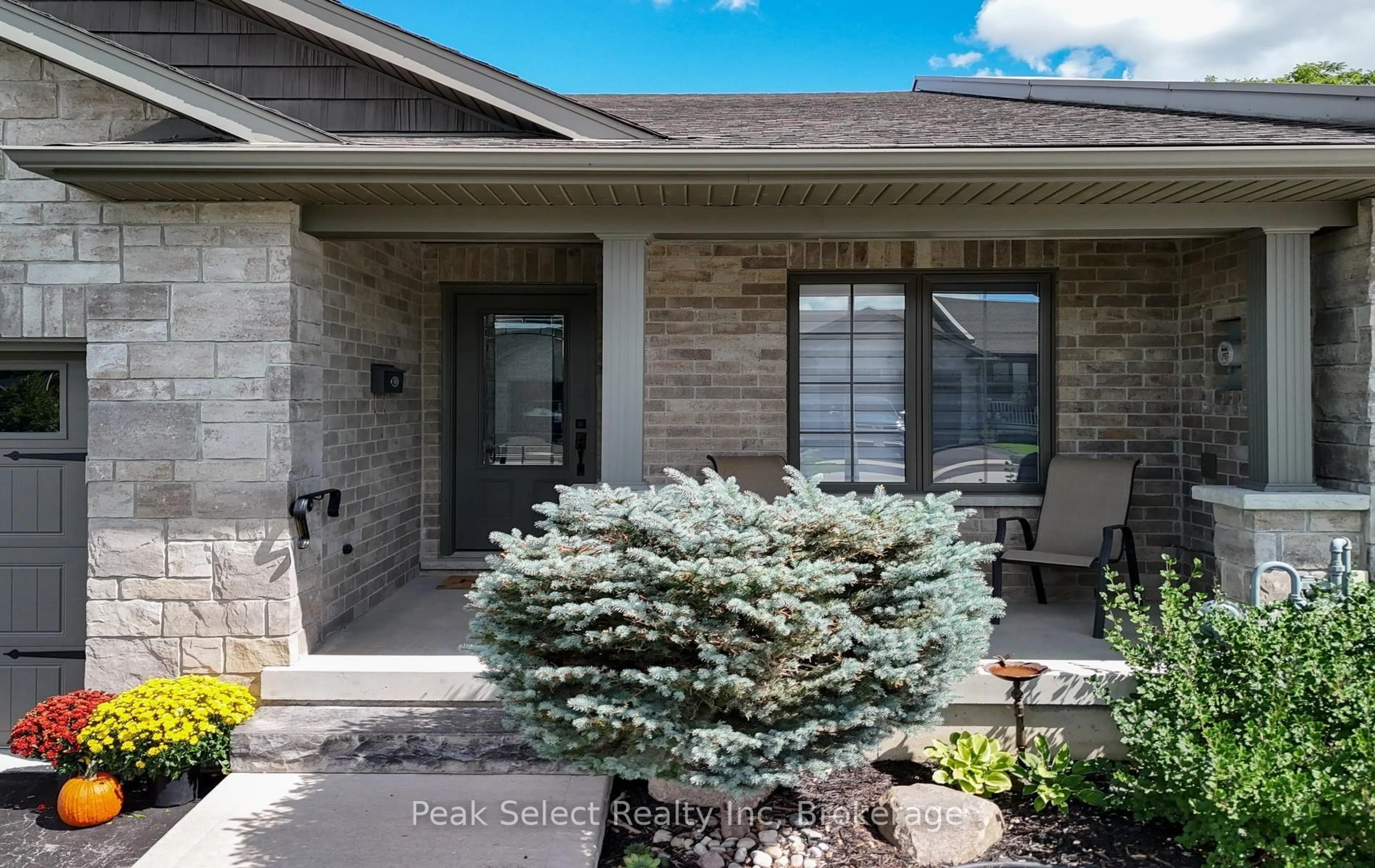 Home with brick exterior material, street for 321 Tracy St, St. Marys Ontario N4X 0B4