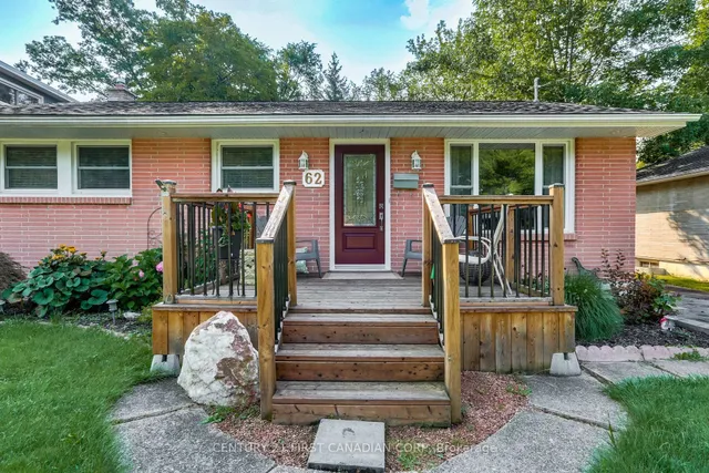 62 Thorncrest Cres, London South 2