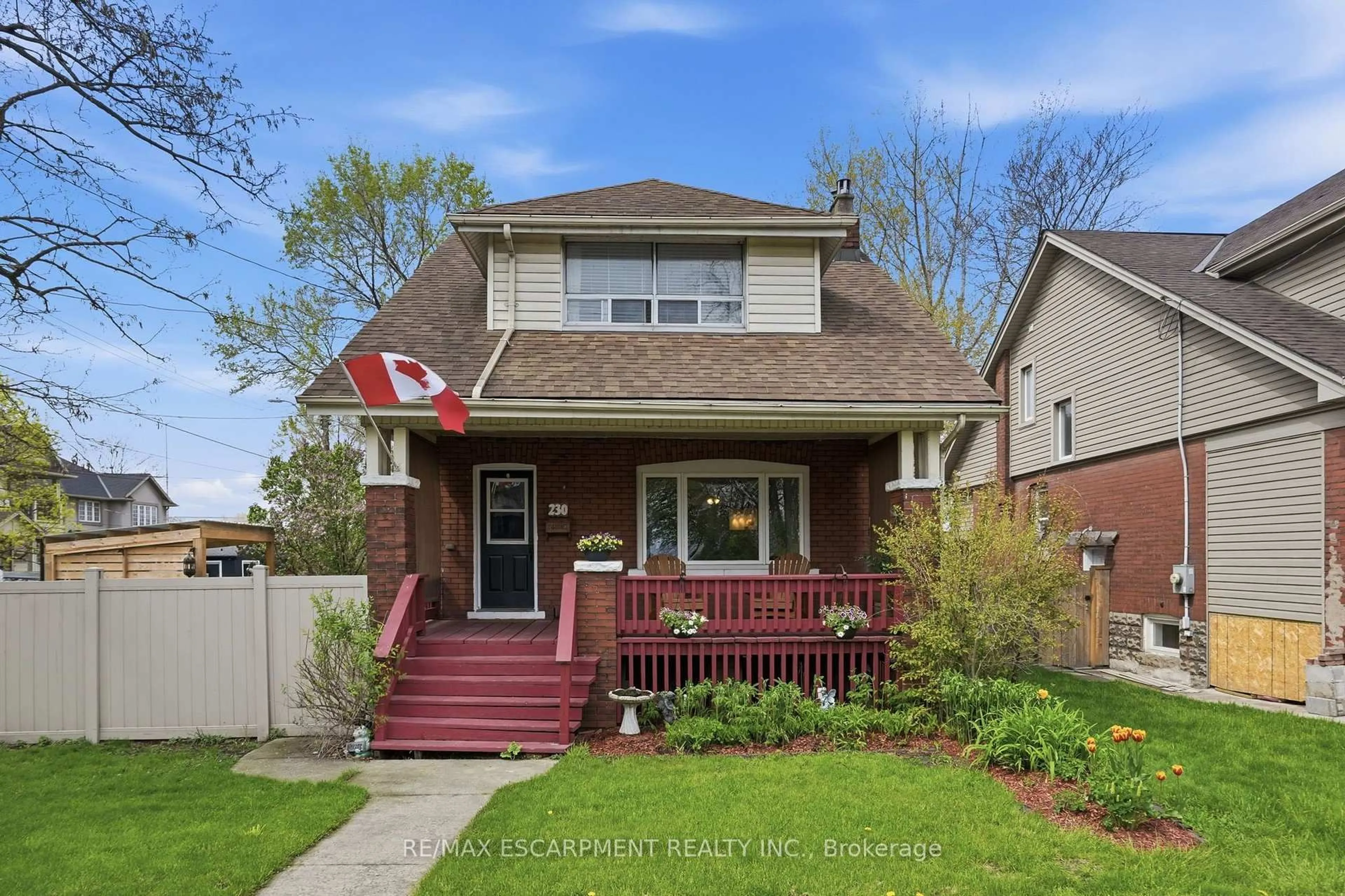 Home with brick exterior material, street for 230 Beach Blvd, Hamilton Ontario L8H 6W1