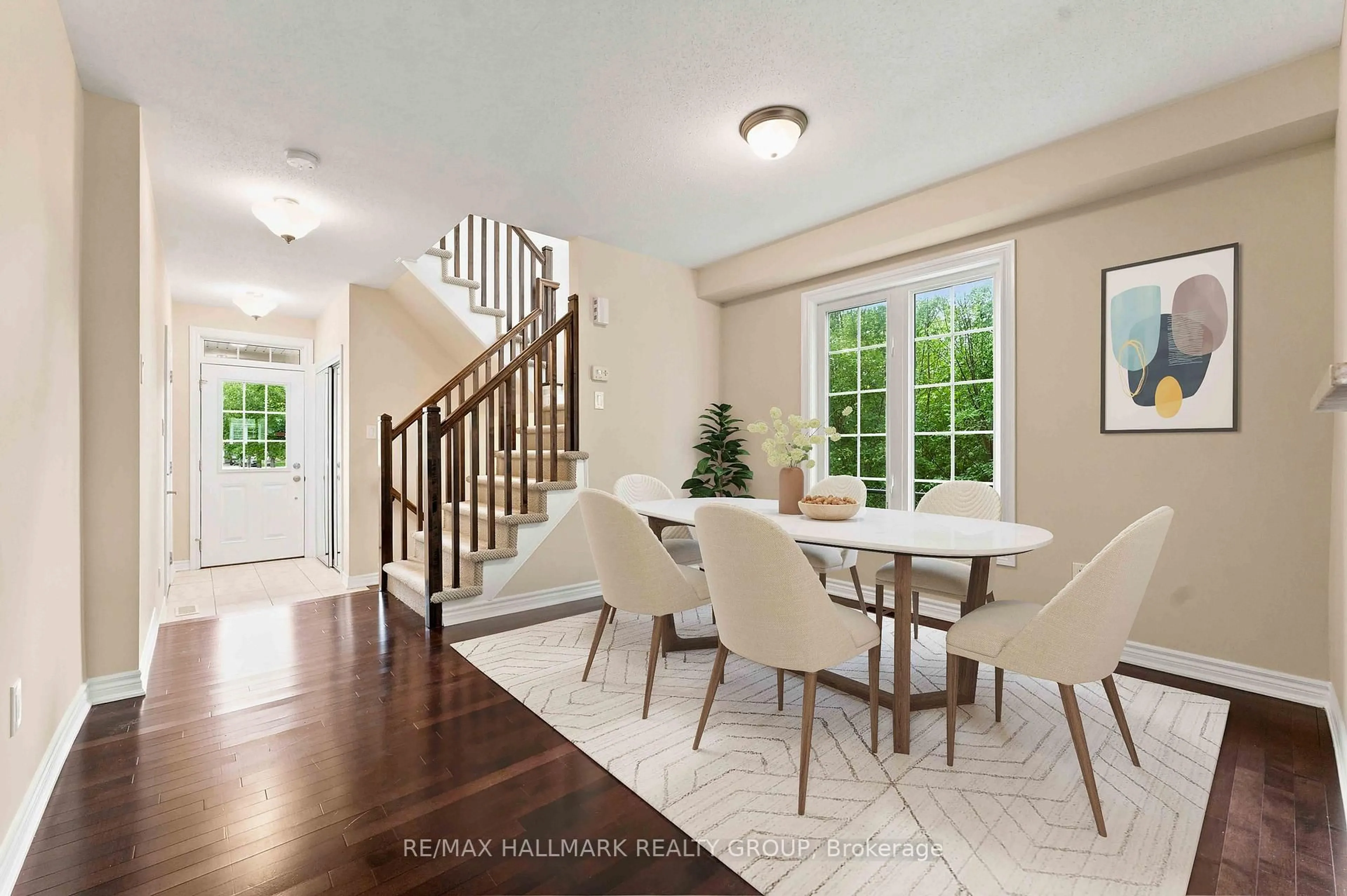 Dining room, unknown for 387 Sweet Grass Circ, Ottawa Ontario K2J 5W9