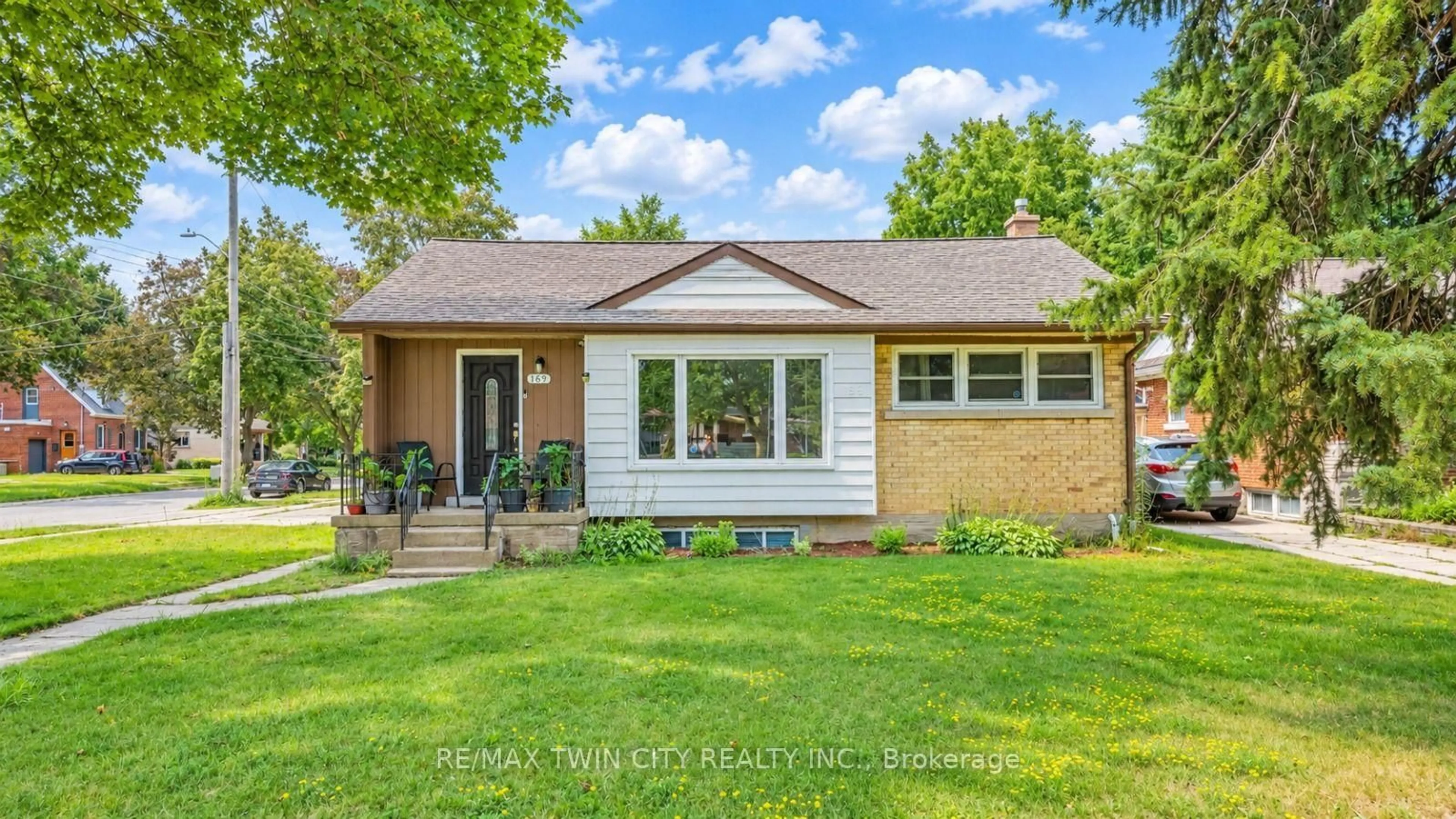 Home with brick exterior material, street for 169 Bruce St, Kitchener Ontario N2B 1Z2