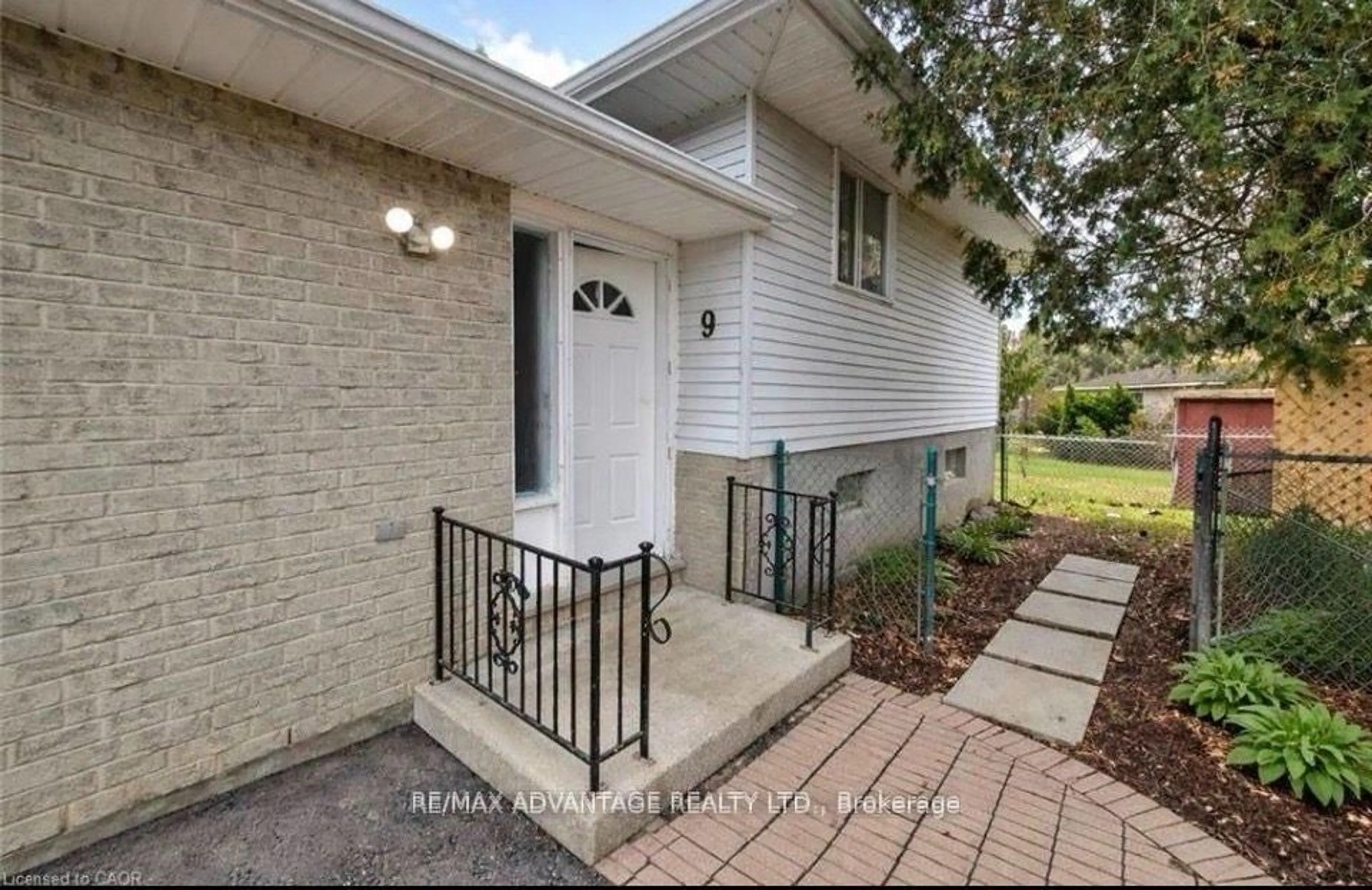 Home with brick exterior material, street for 9 Camelot Cres, London East Ontario N5V 3L4