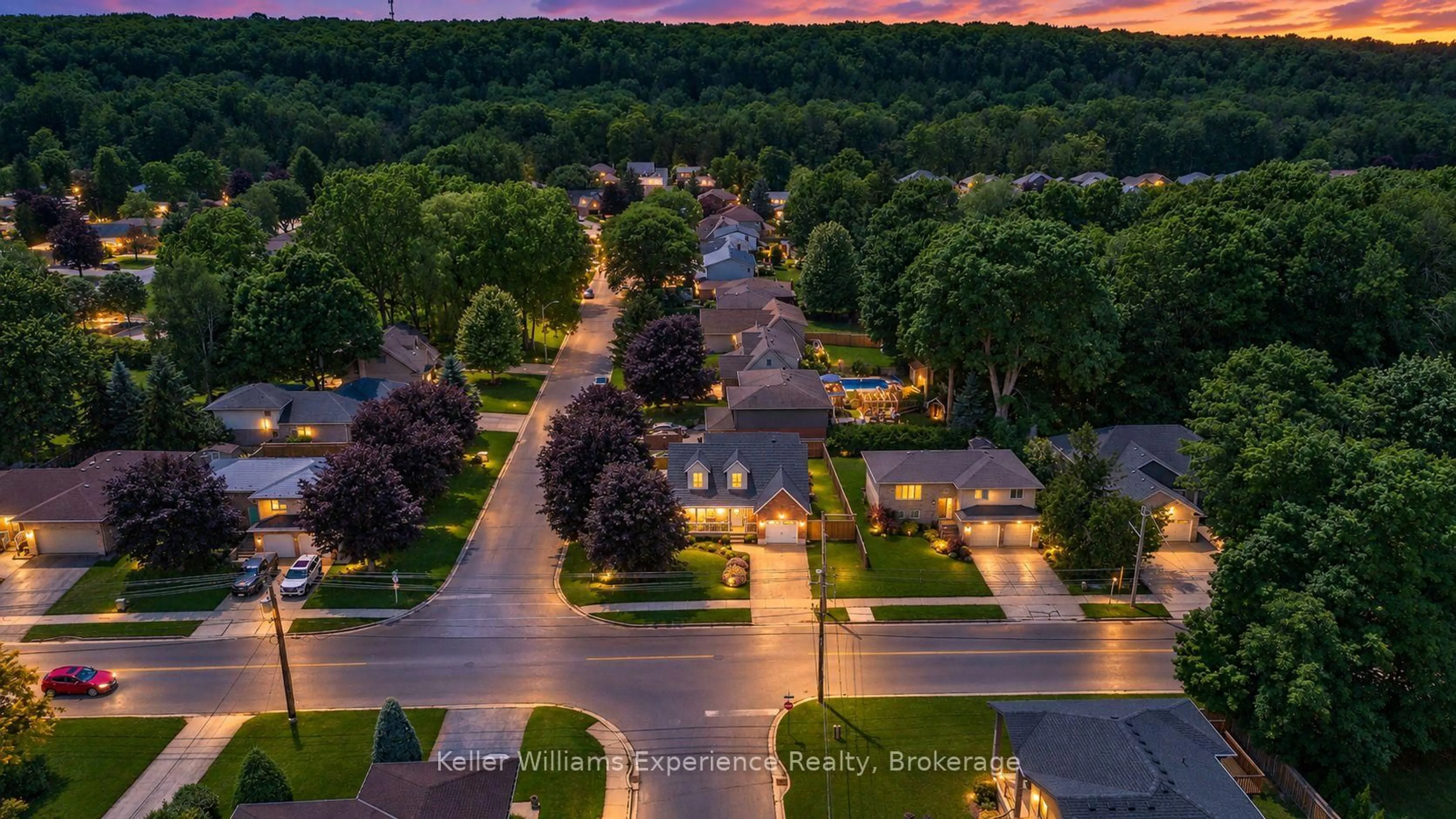 A pic from outside/outdoor area/front of a property/back of a property/a pic from drone, street for 300 4th Ave, Owen Sound Ontario N4K 4V2