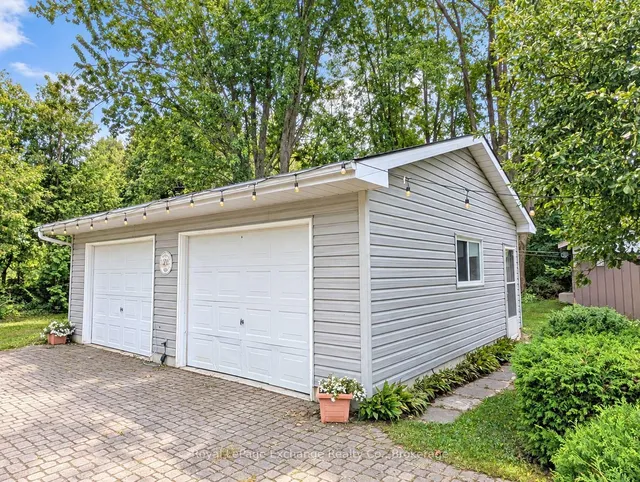 39 McConnell Dr, Kincardine 2