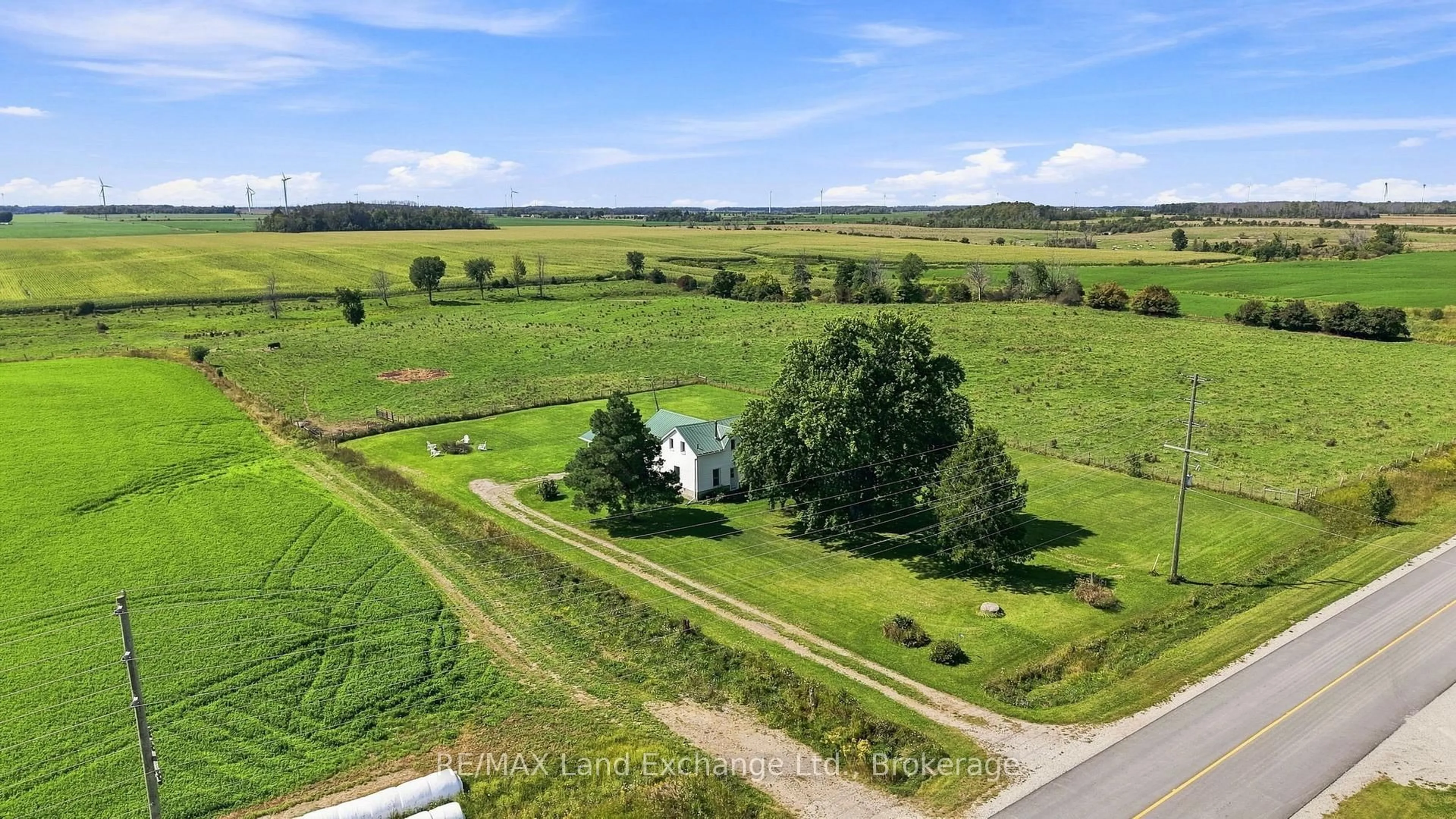 A pic from outside/outdoor area/front of a property/back of a property/a pic from drone, unknown for 1473 Bruce-Saugeen Townline, Kincardine Ontario N0H 2C5