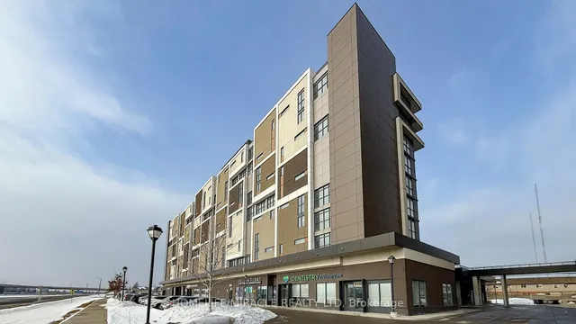 560 North service Rd #607, Grimsby