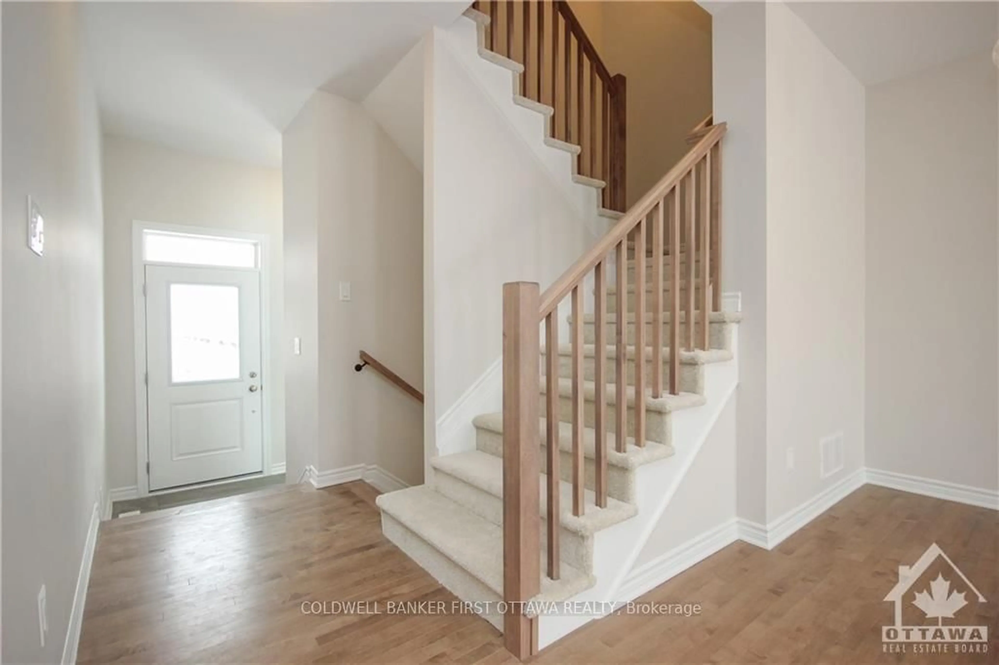 Unknown for 72 FOCALITY Cres, Ottawa Ontario K2J 6W8