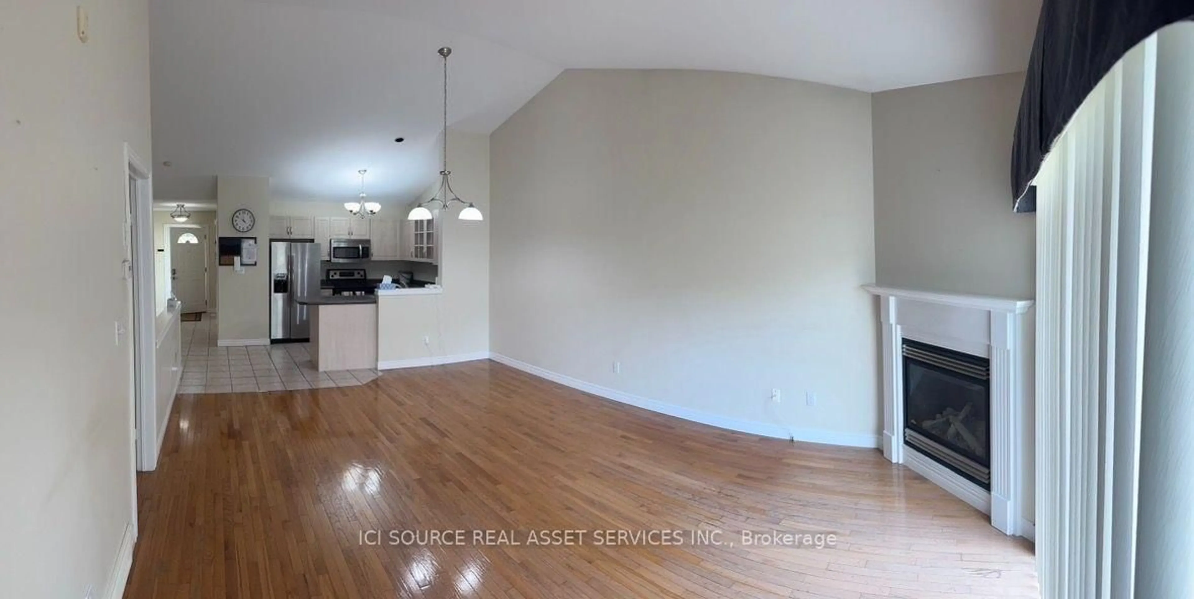 A pic of a room for 1799 Castleton Ave, Windsor Ontario N8P 1P5