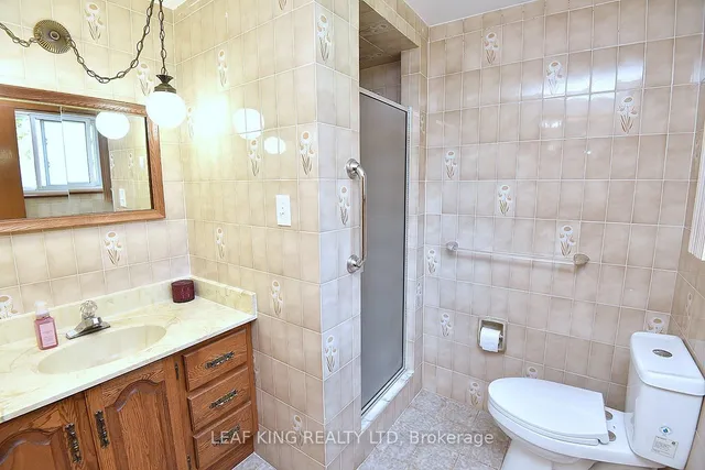 372 Fennell Ave, Hamilton 4