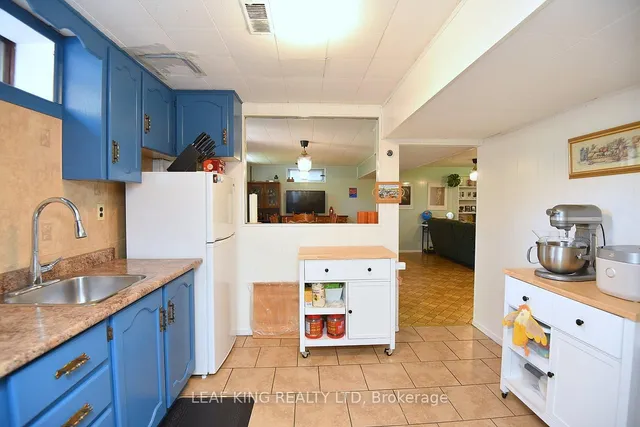 372 Fennell Ave, Hamilton 5