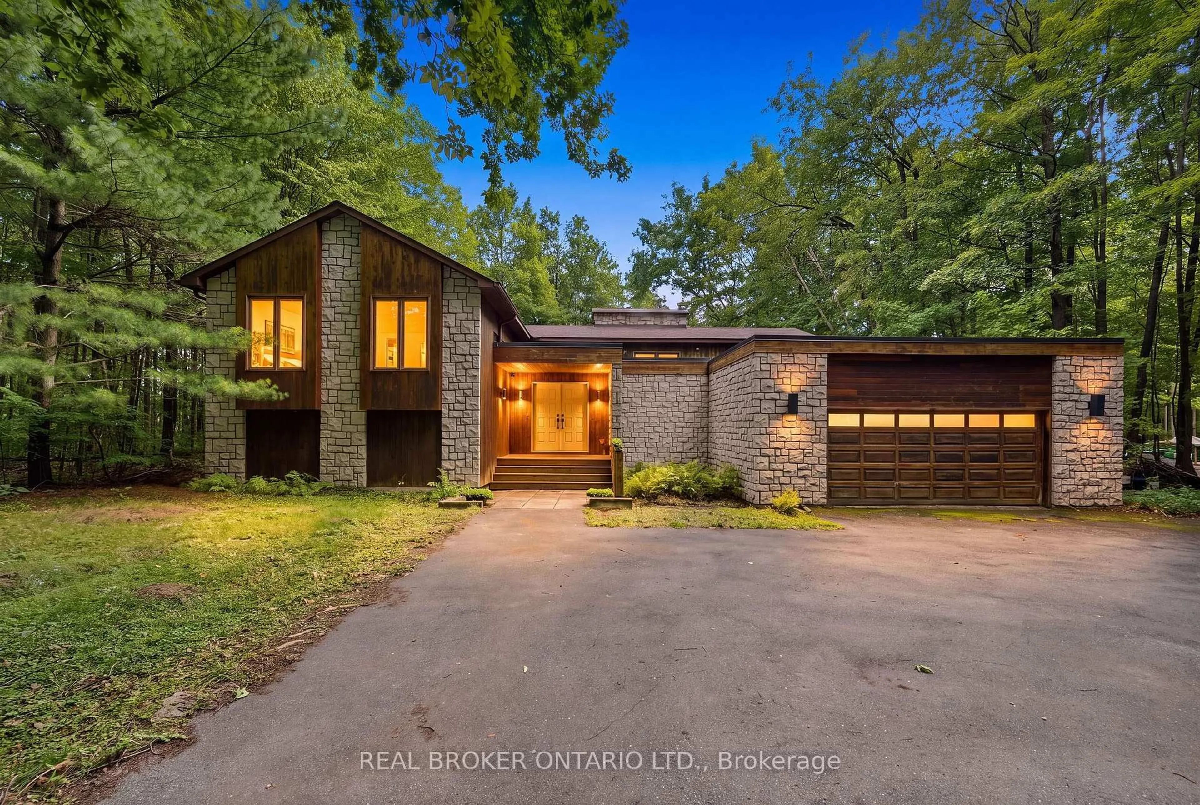 Home with brick exterior material, unknown for 2316 French Hill Rd, Ottawa Ontario K4C 1M2