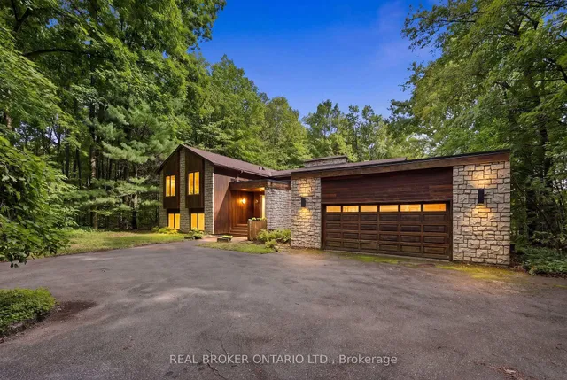 2316 French Hill Rd, Ottawa 2