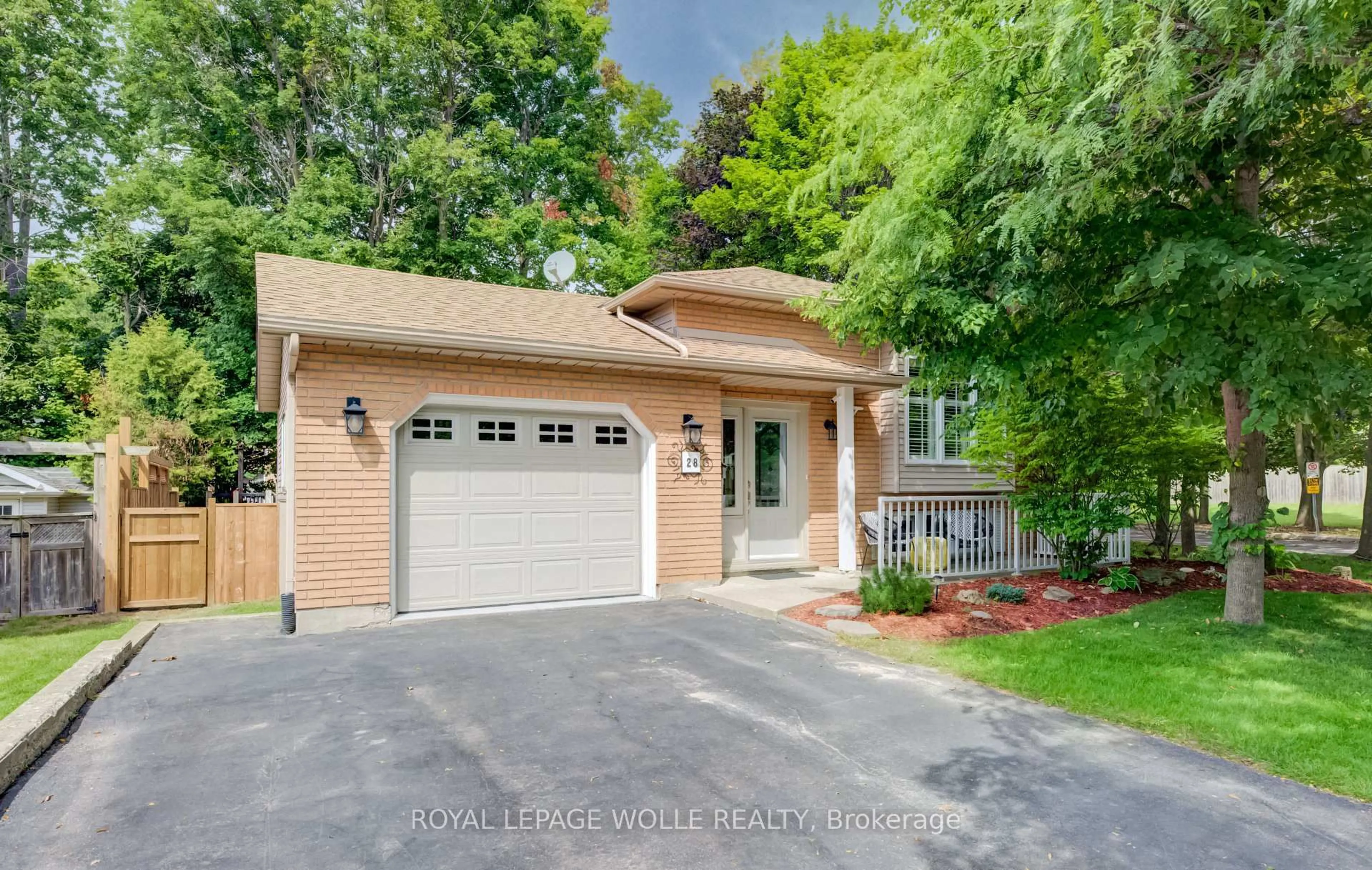 Home with brick exterior material, street for 28 Forrest Ave, Wilmot Ontario N3A 1Y1