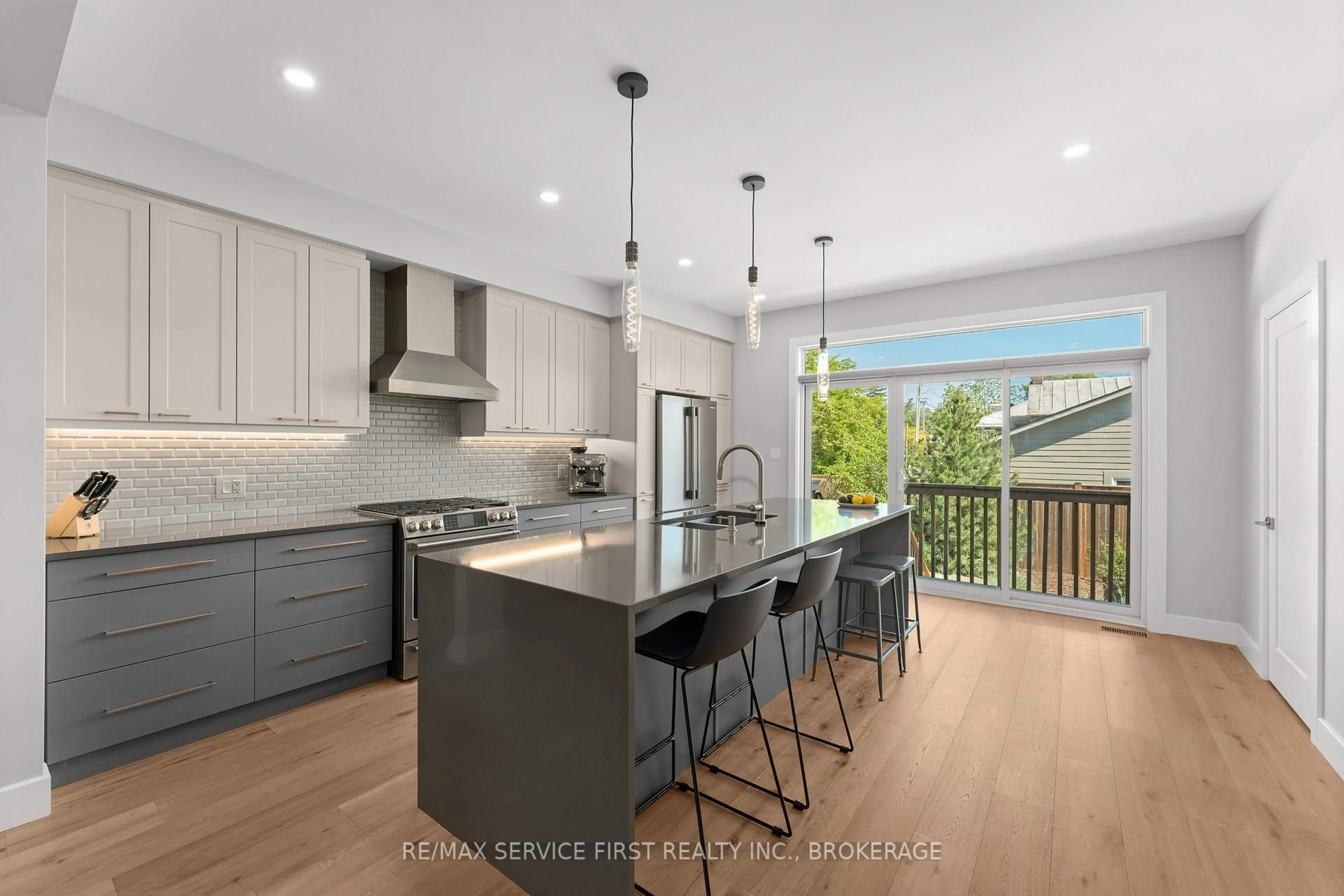 Open concept kitchen, unknown for 15 Grange St, Kingston Ontario K7M 2J5