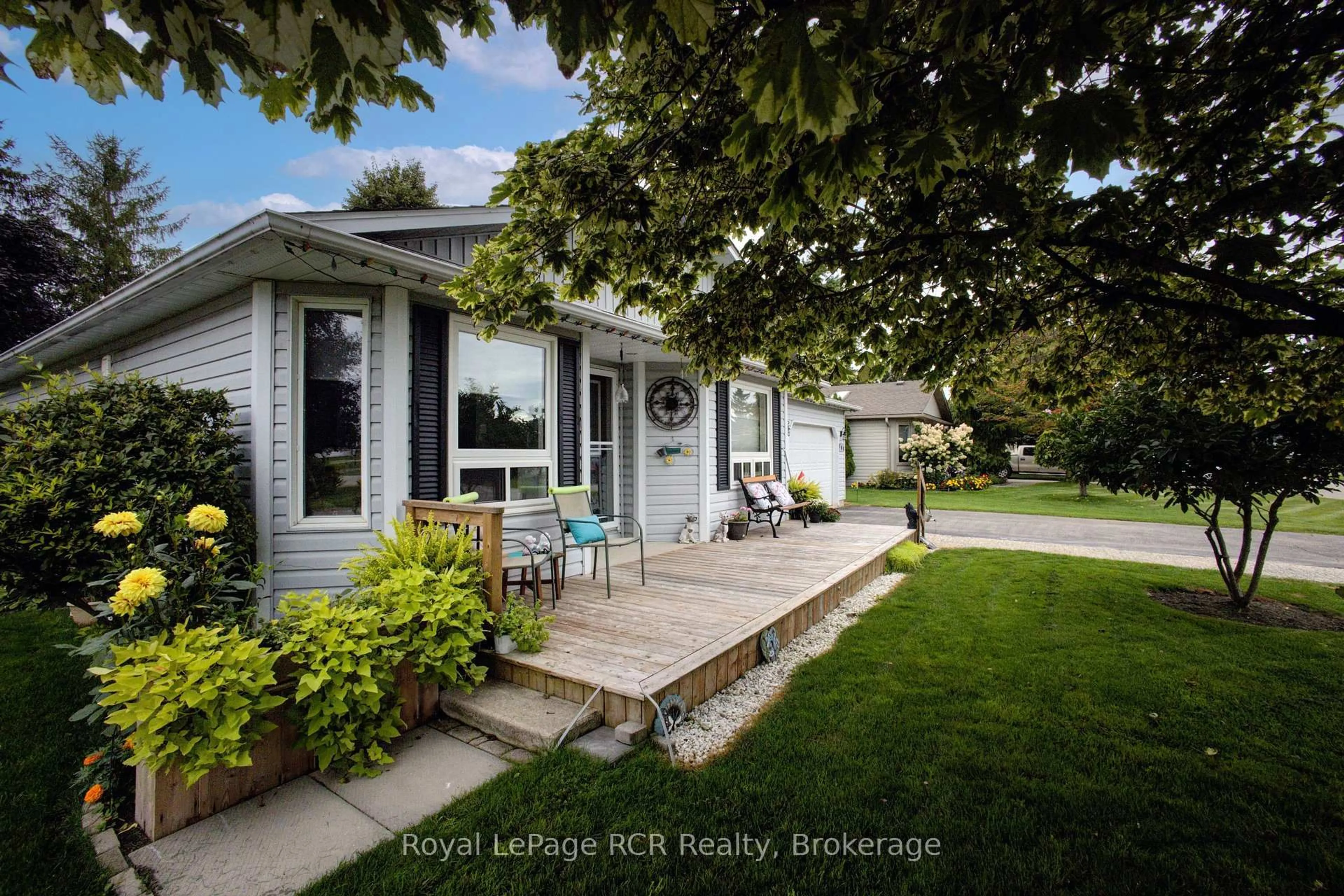 Patio, street for 108 Meadowview Lane, North Perth Ontario N4W 3G8