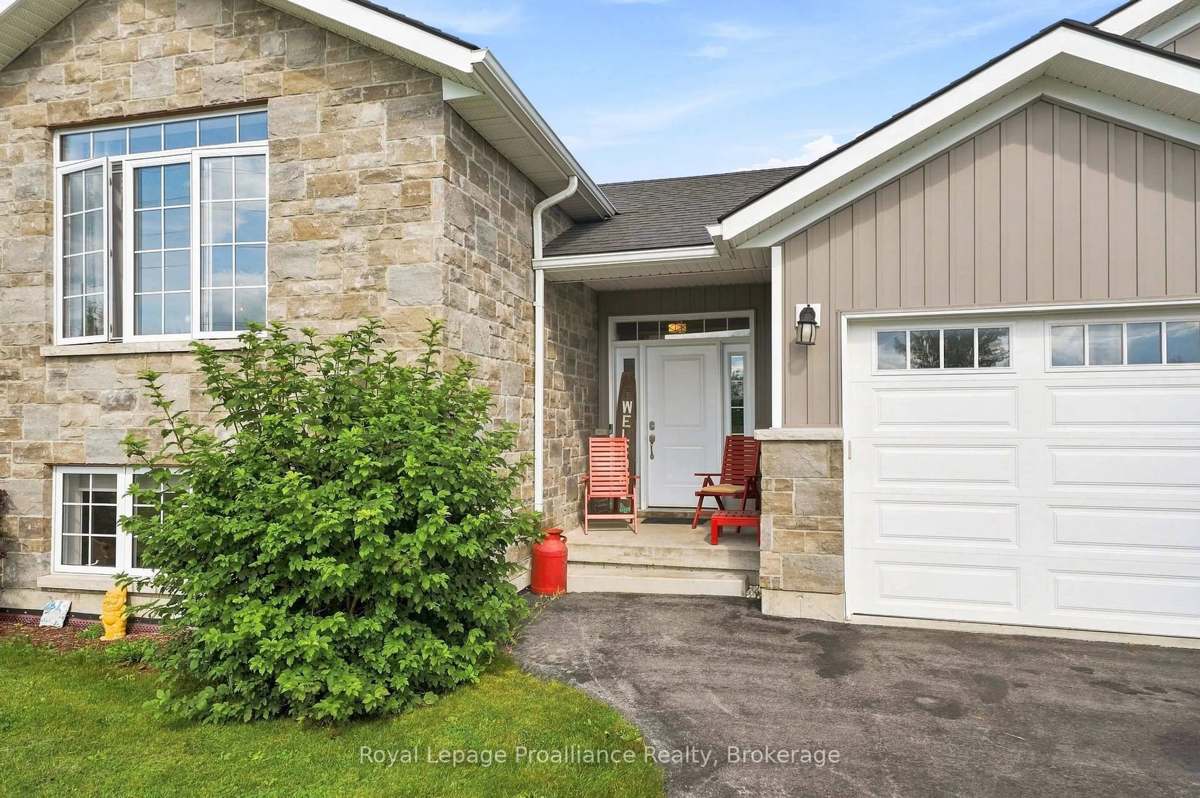 Unknown for 608 Mitchell Rd, Belleville Ontario K8N 4Z6