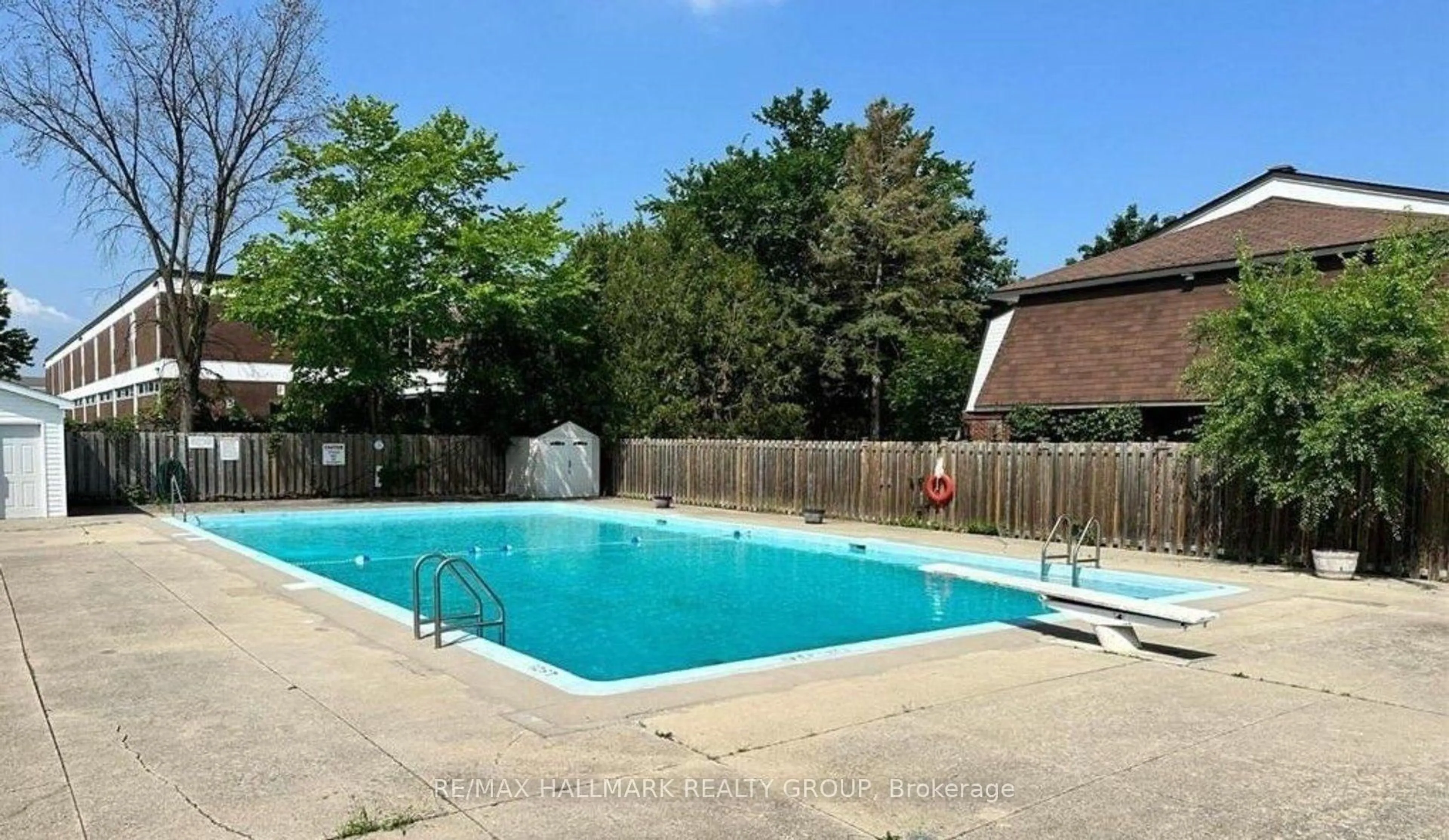 Pool for 2044 Arrowsmith Dr #306A, Ottawa Ontario K1J 7V8